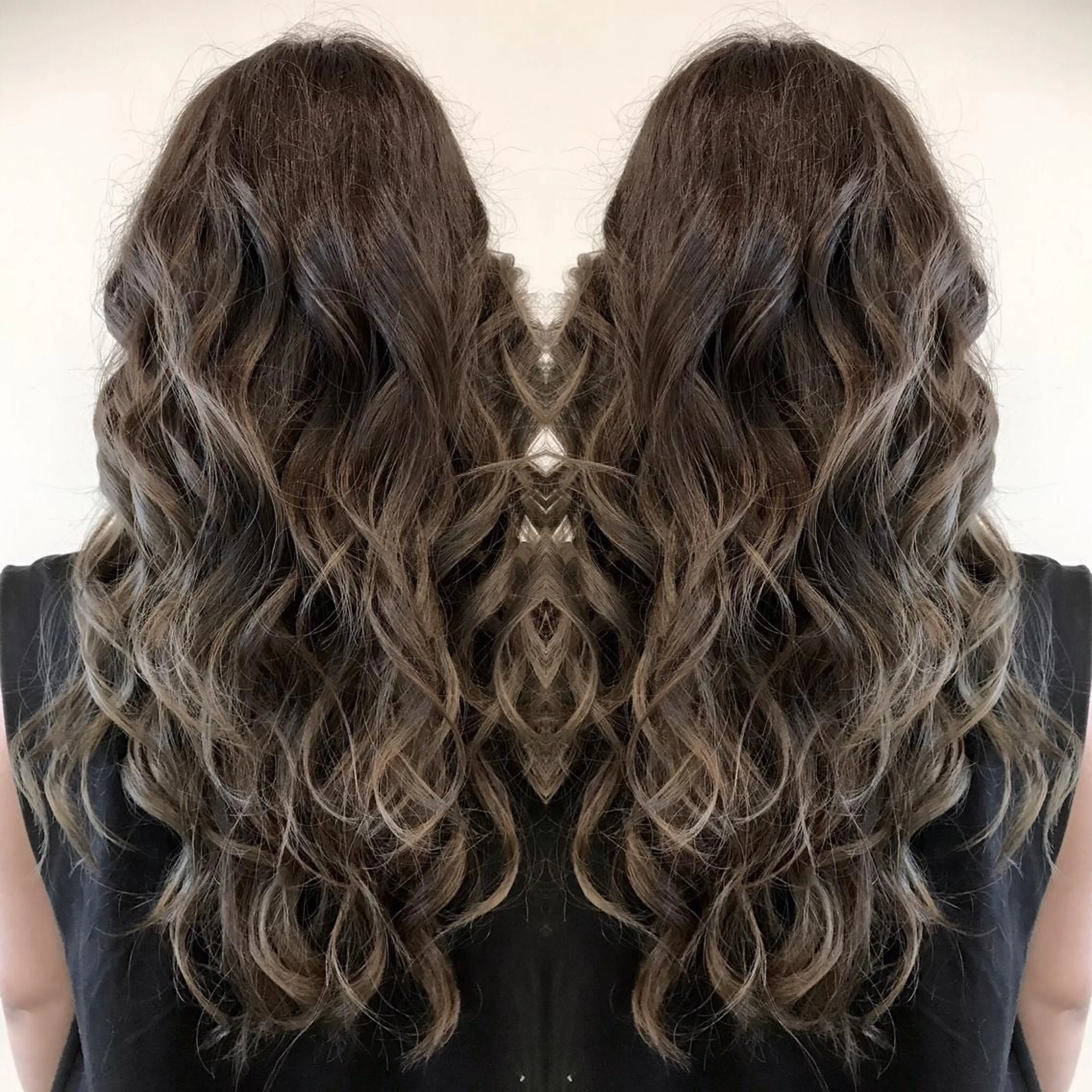 ロング カラー ブリーチ グラデーションカラー ハイライトカラー ハイライト Hair make VERDA所属・富永 憲一郎のヘアスタイル