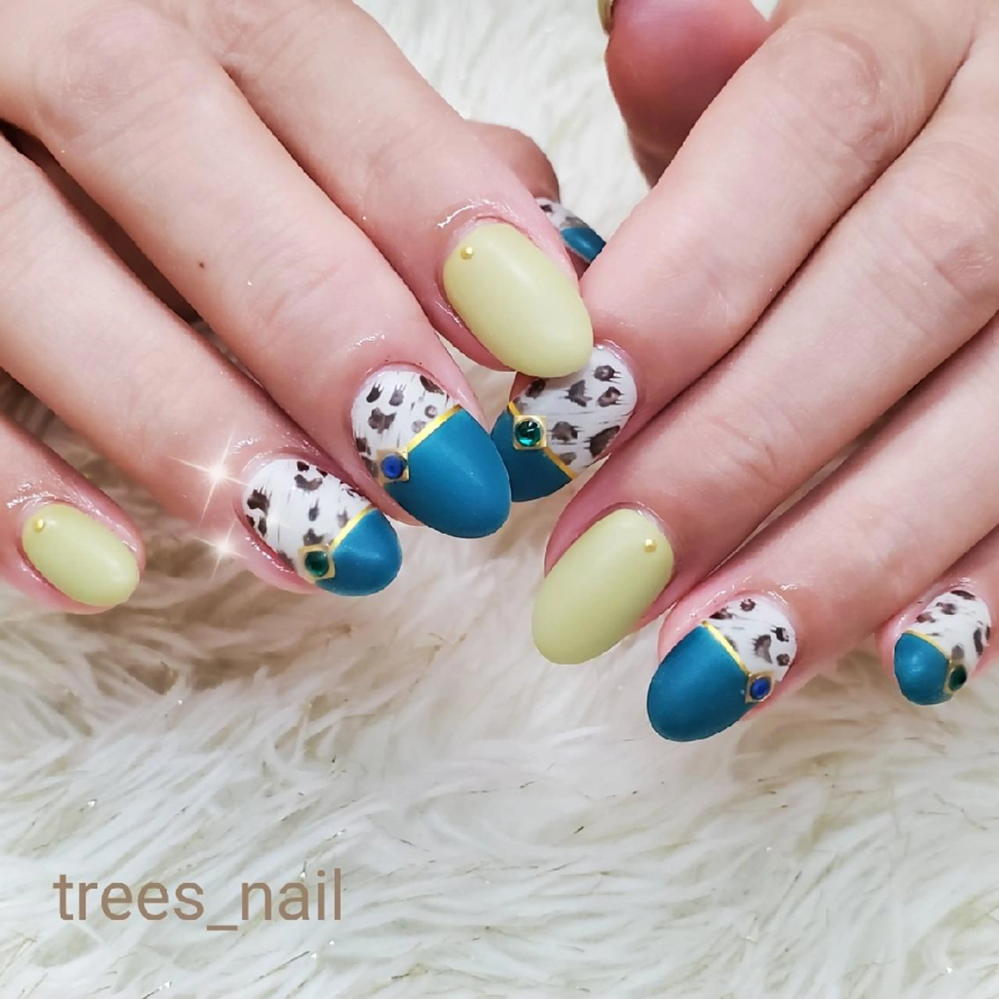 ネイル trees_ nailのネイルデザイン