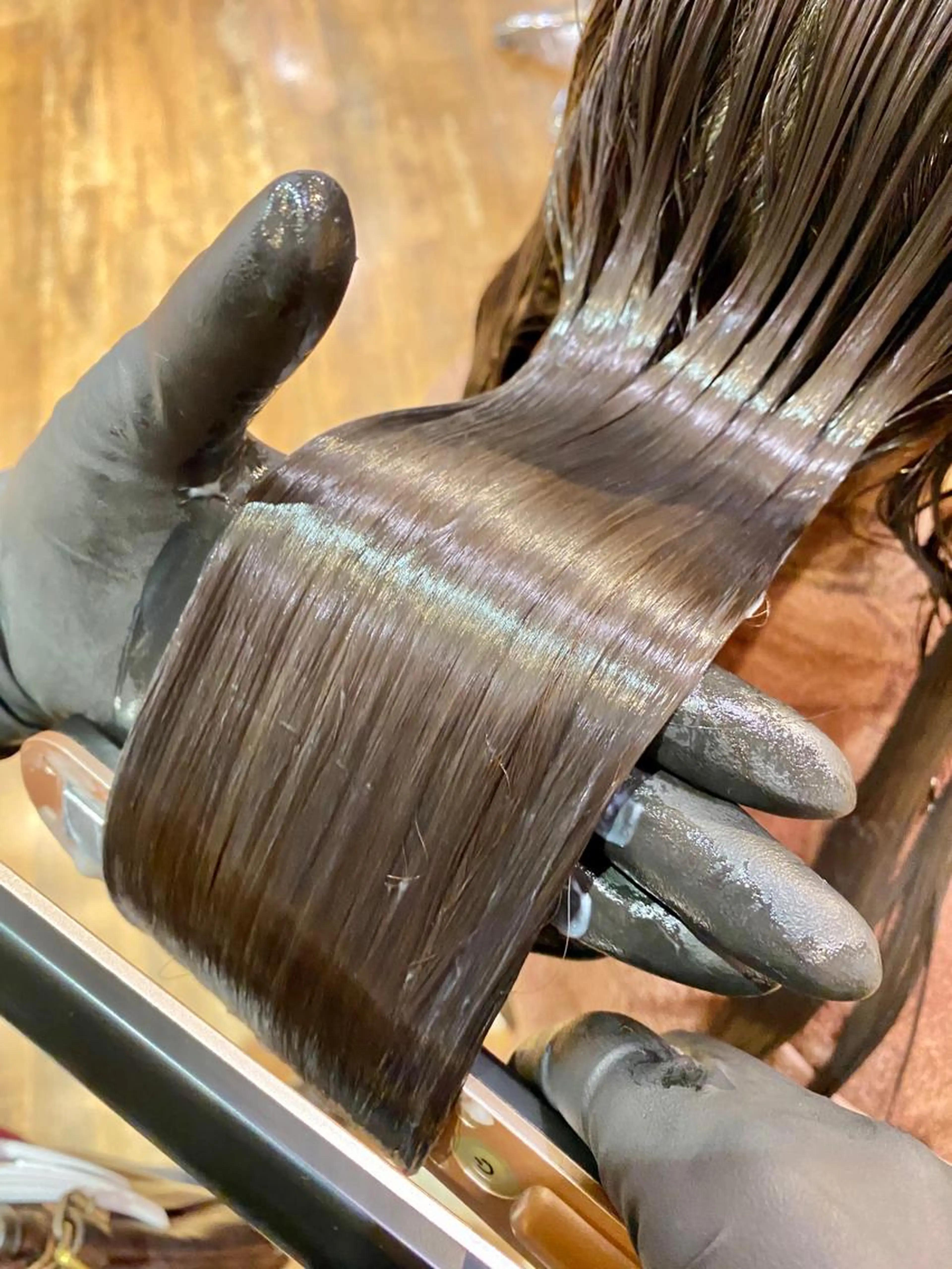 髪質改善ヘア酸熱トリートメント+カットの写真