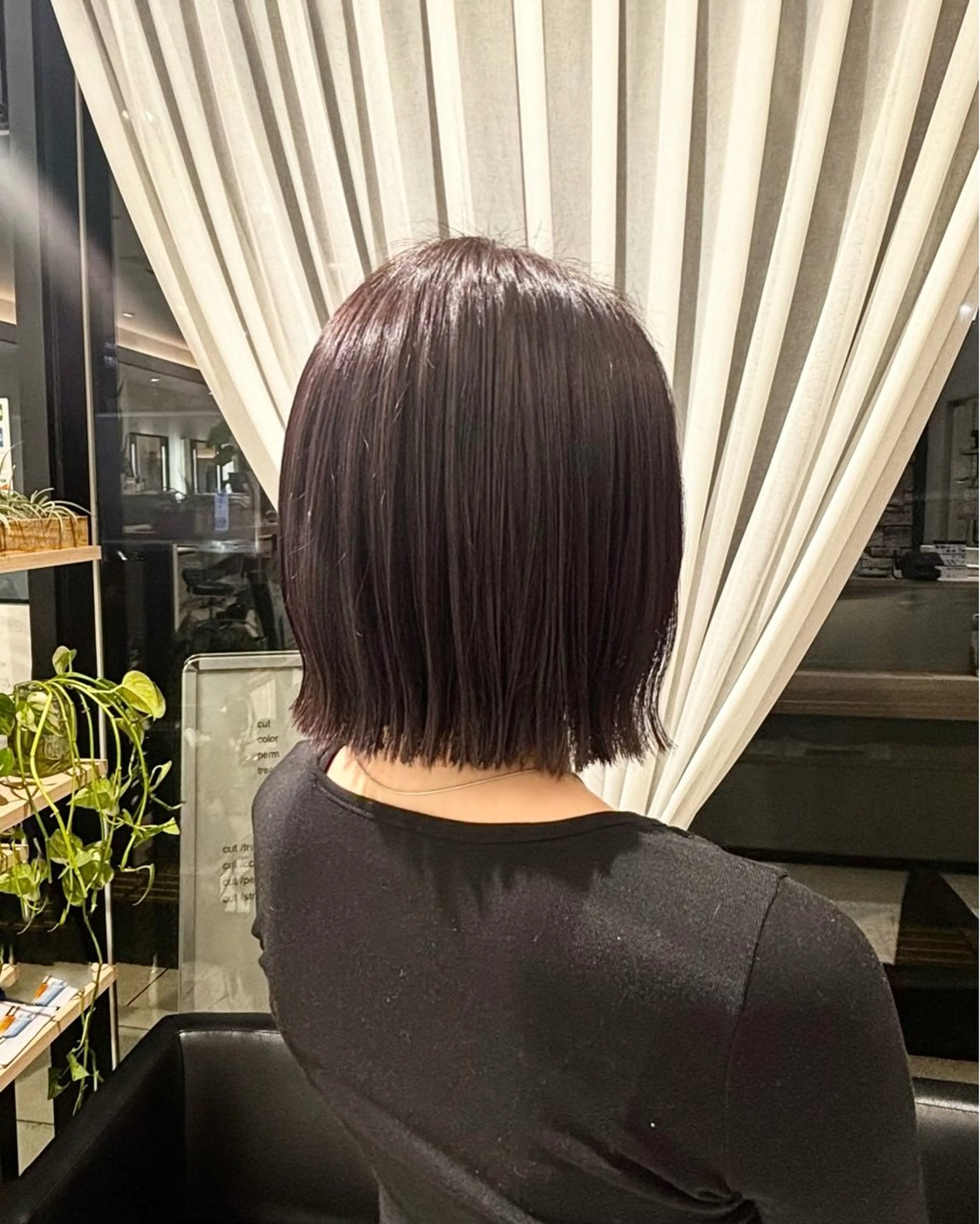 ショート カラー 透明感カラー ボブ カット ヘアカラー 辻村 彩華のヘアスタイル