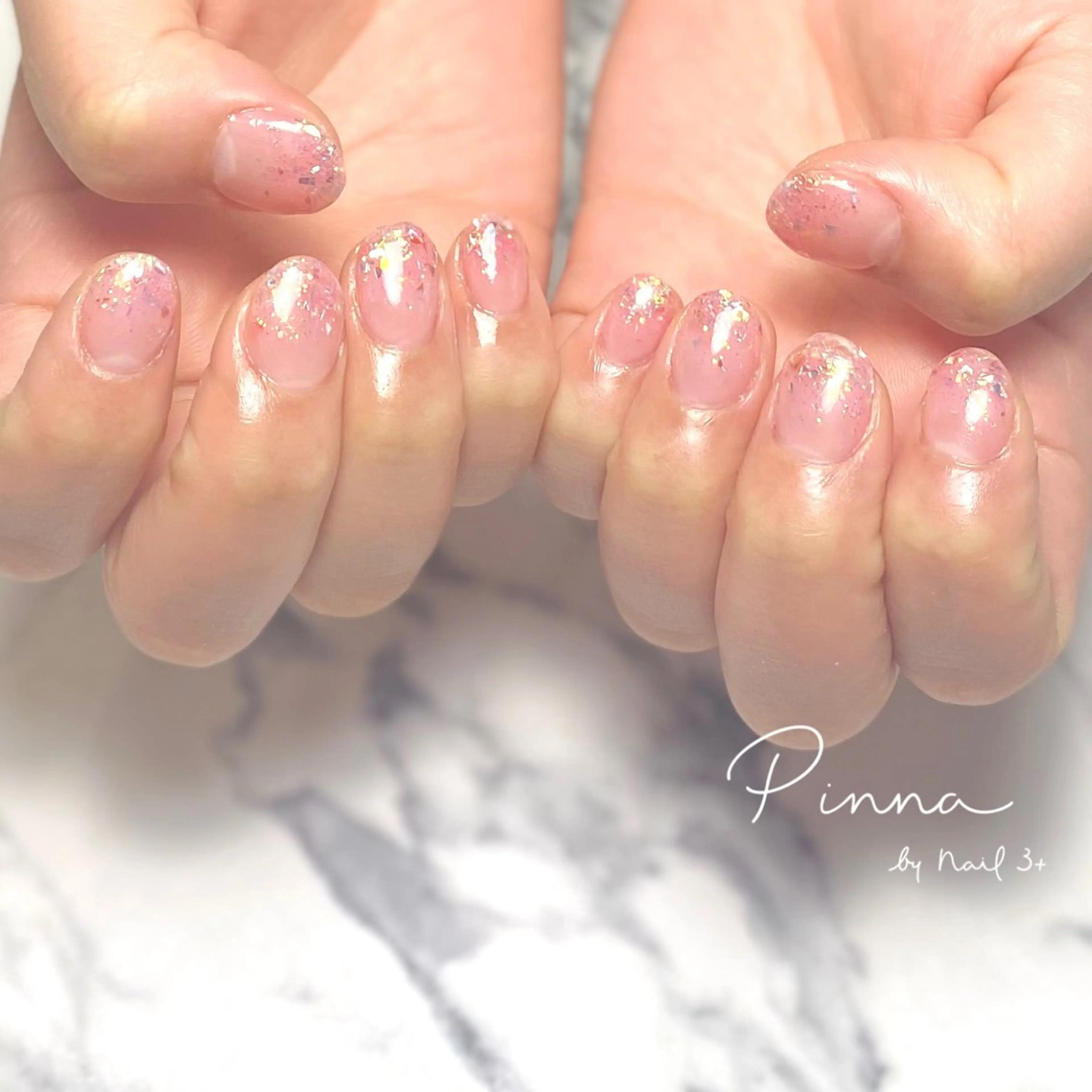 ネイル グラデーション ラメ(グリッター) ラメグラデーション Pinna by nail3+所属・Mayu 🌷🦋のネイルデザイン