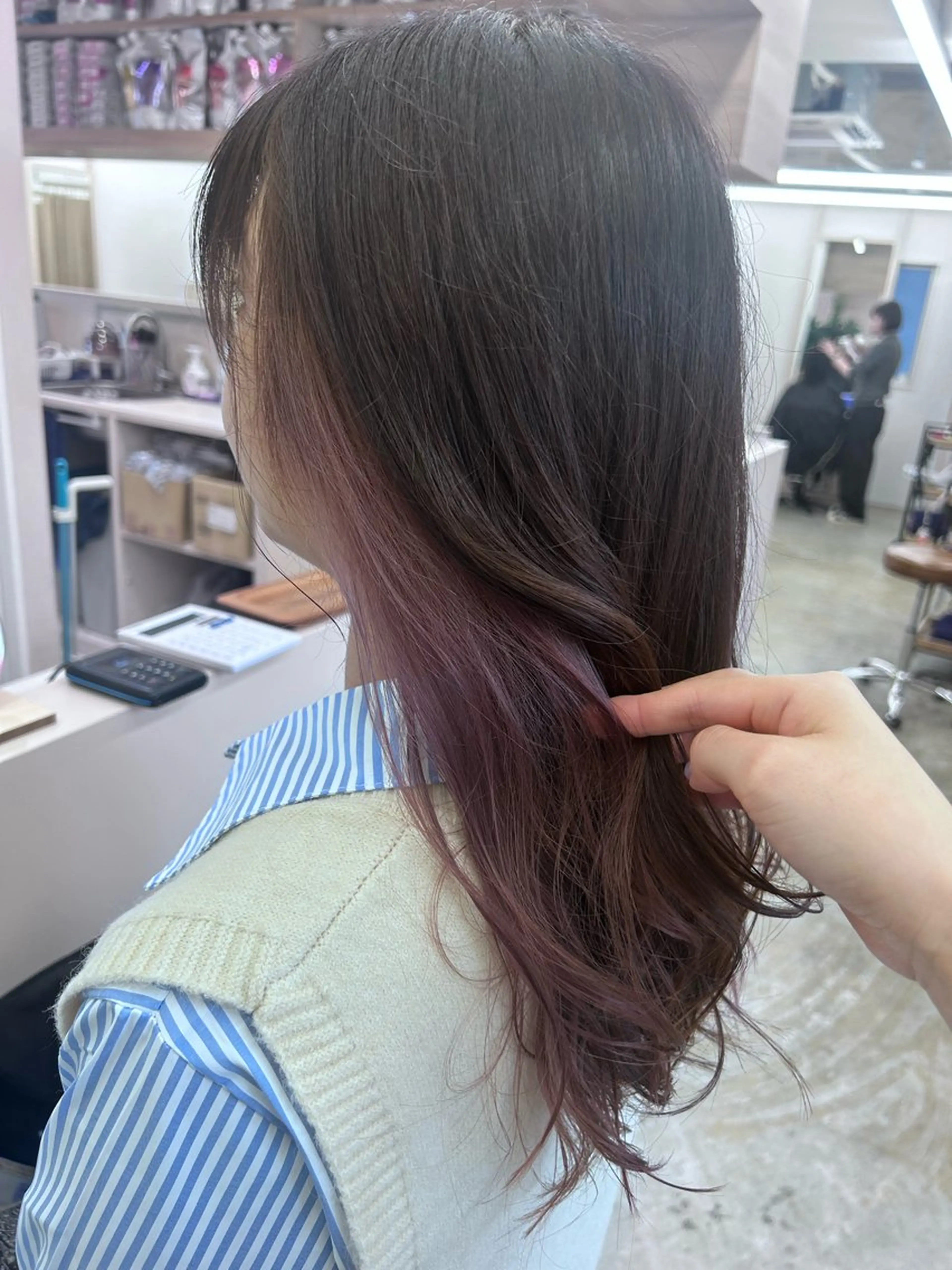 ロング カラー ブリーチ ラベンダーカラー ピンクカラー ピンクラベンダー ヘアカラー トリートメント 韓国ヘア nanahaのヘアスタイル