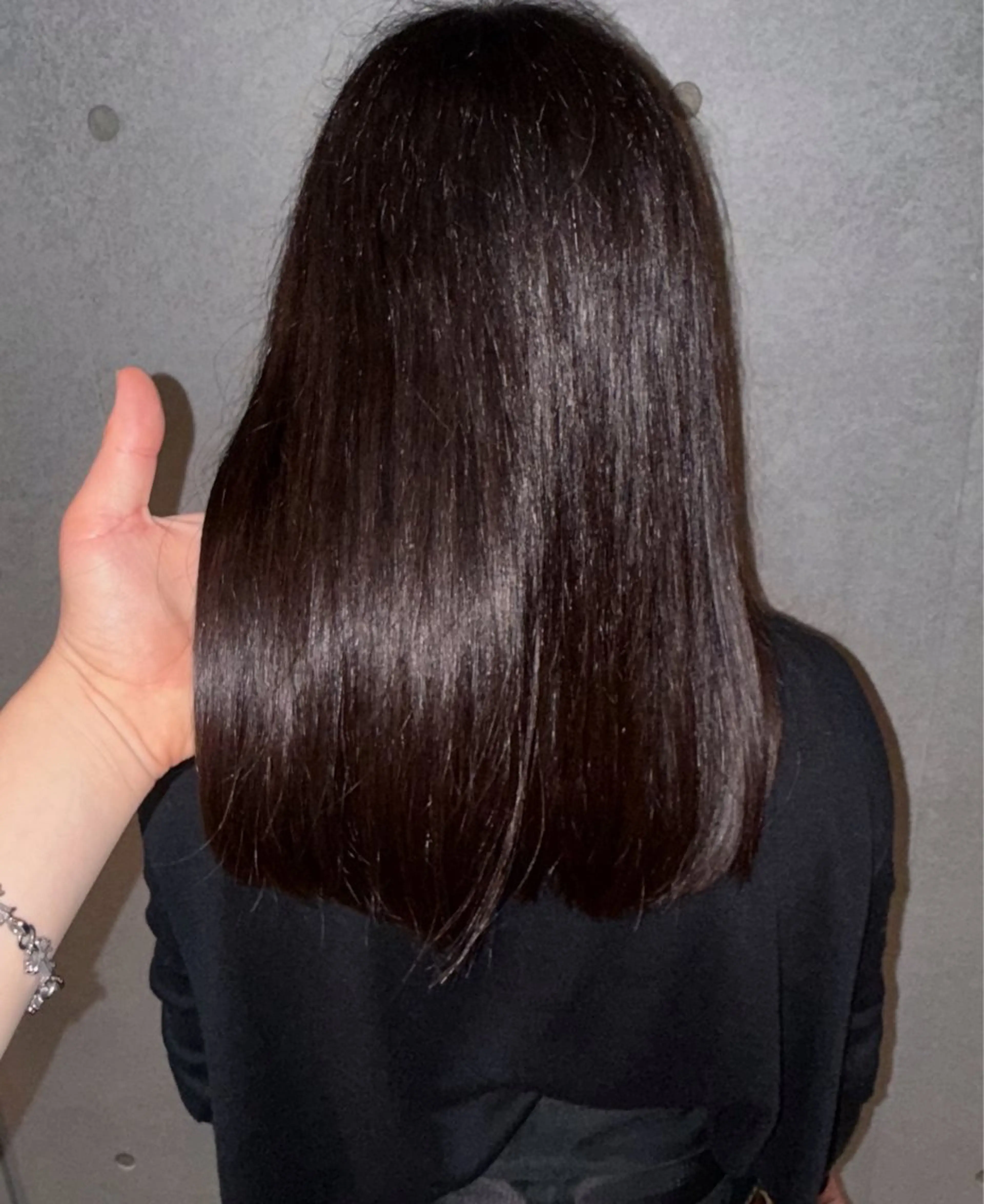 ミディアム ハコ（HACO)所属・豊嶋 暉直のヘアスタイル