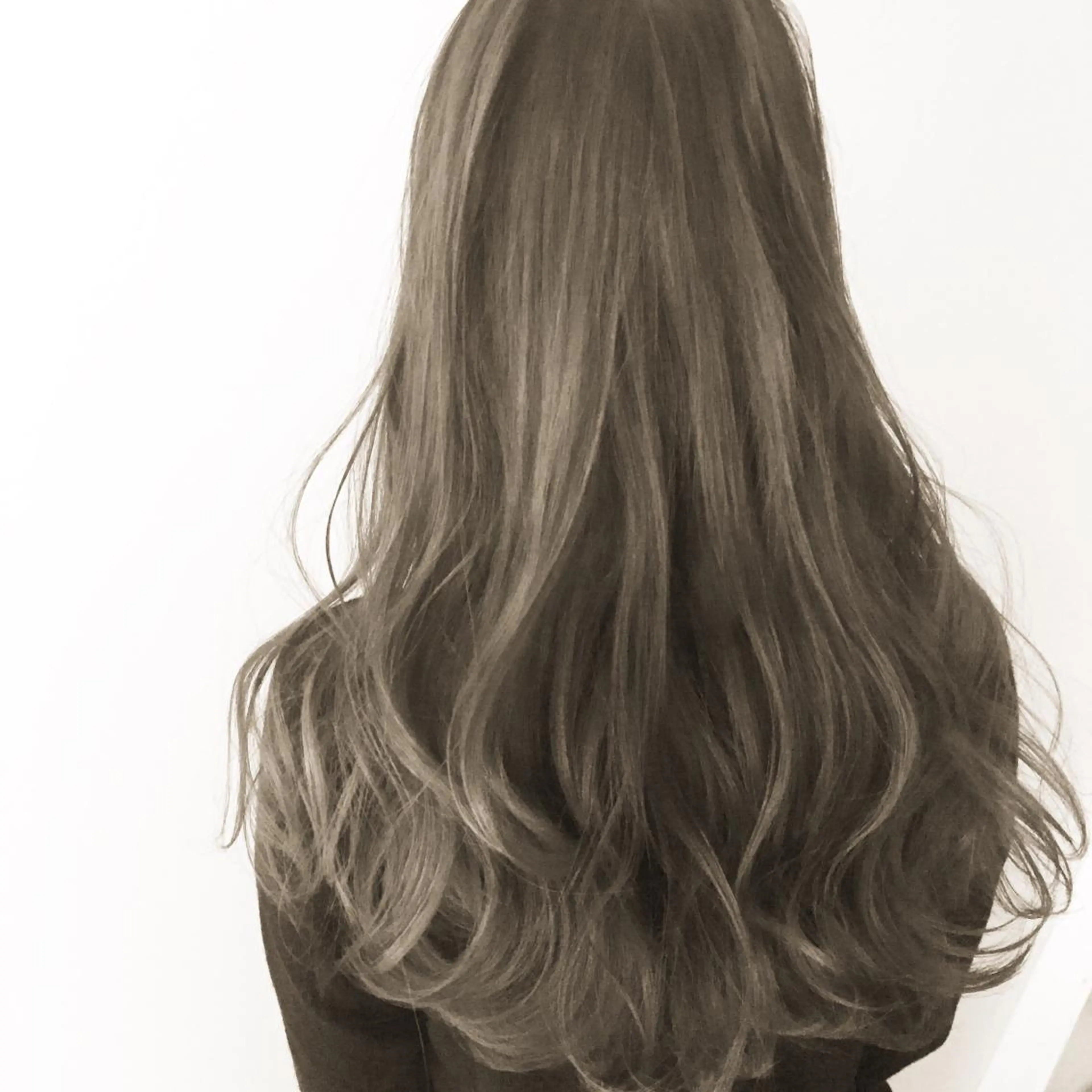 ショート ミディアム セミロング ロング カラー パーマ ヘアアレンジ メンズ キッズ marshu  梅田店所属・髪質改善 透明感×韓国風のヘアスタイル