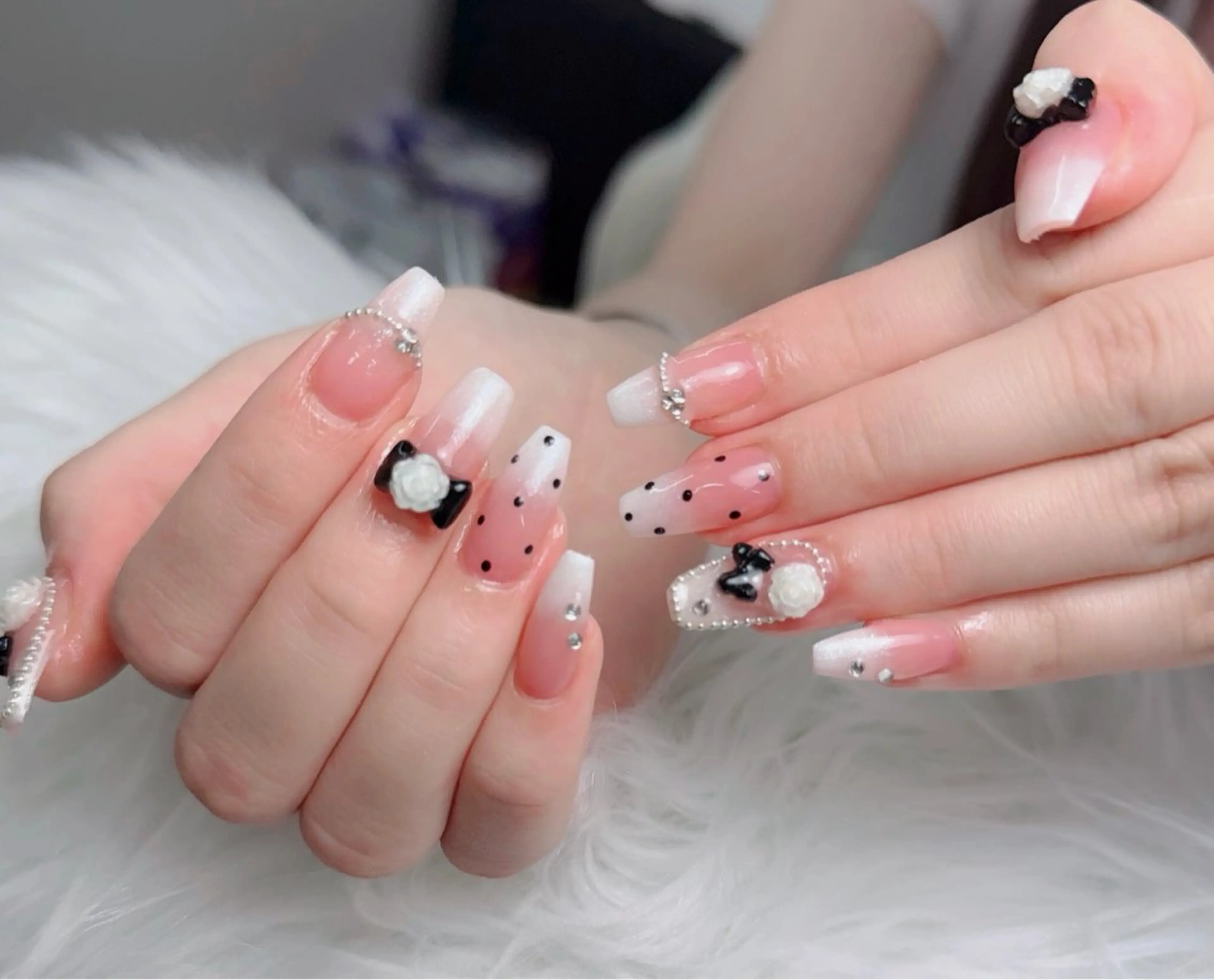 ネイル アートネイル フレンチネイル ジェルネイル 韓国ネイル マグネットネイル ハンドネイル Lenie Nail Okuboのネイルデザイン