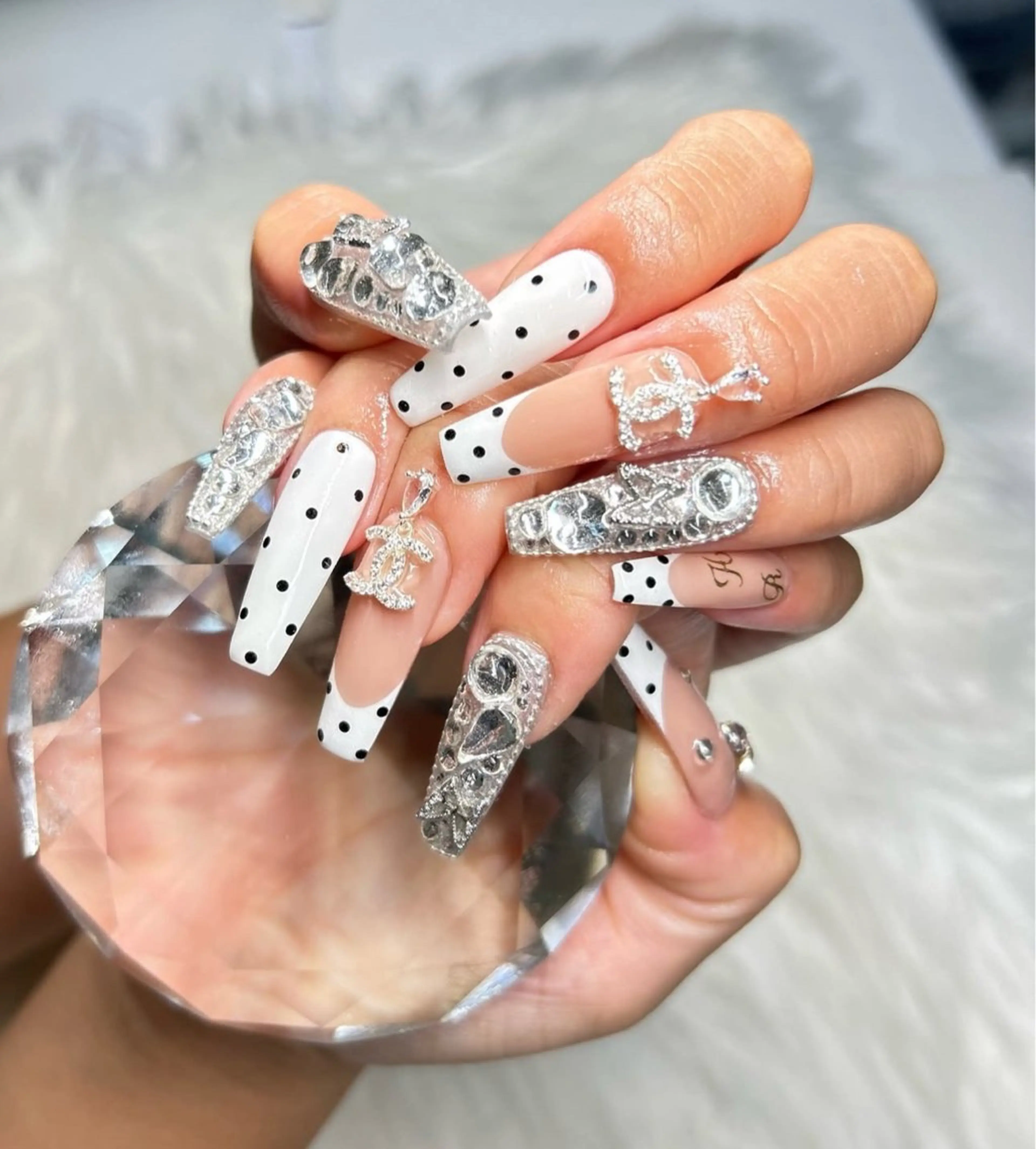 ネイル ハンドネイル ドリスネイルサロン所属・Doris Nail Salonのネイルデザイン