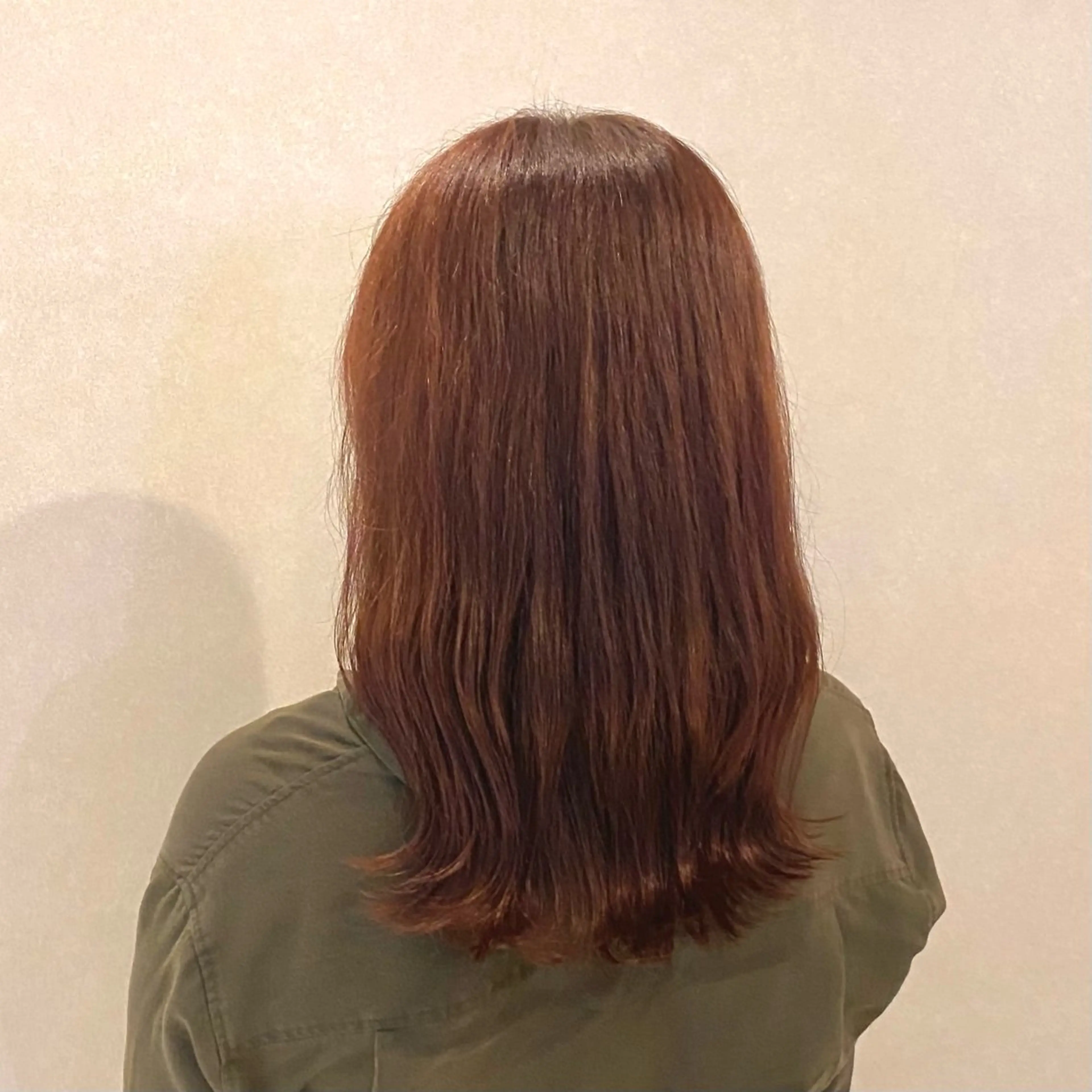 ロング カラー ピンクカラー レッドカラー Forest. kanako🕊️のヘアスタイル