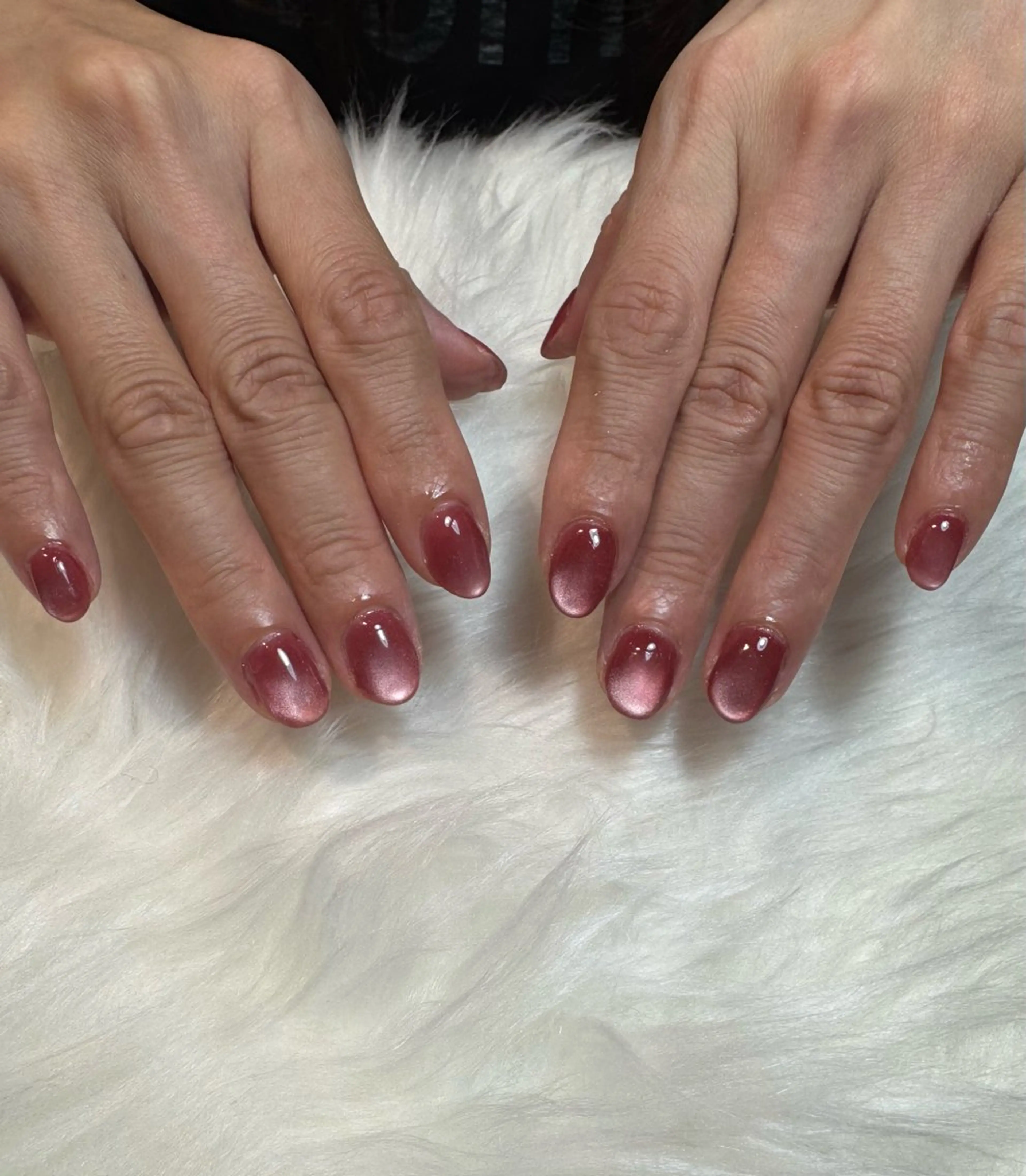 ネイル 韓国式肌管理・肌質改善＆スクールrinory所属・白鳥 結愛のネイルデザイン