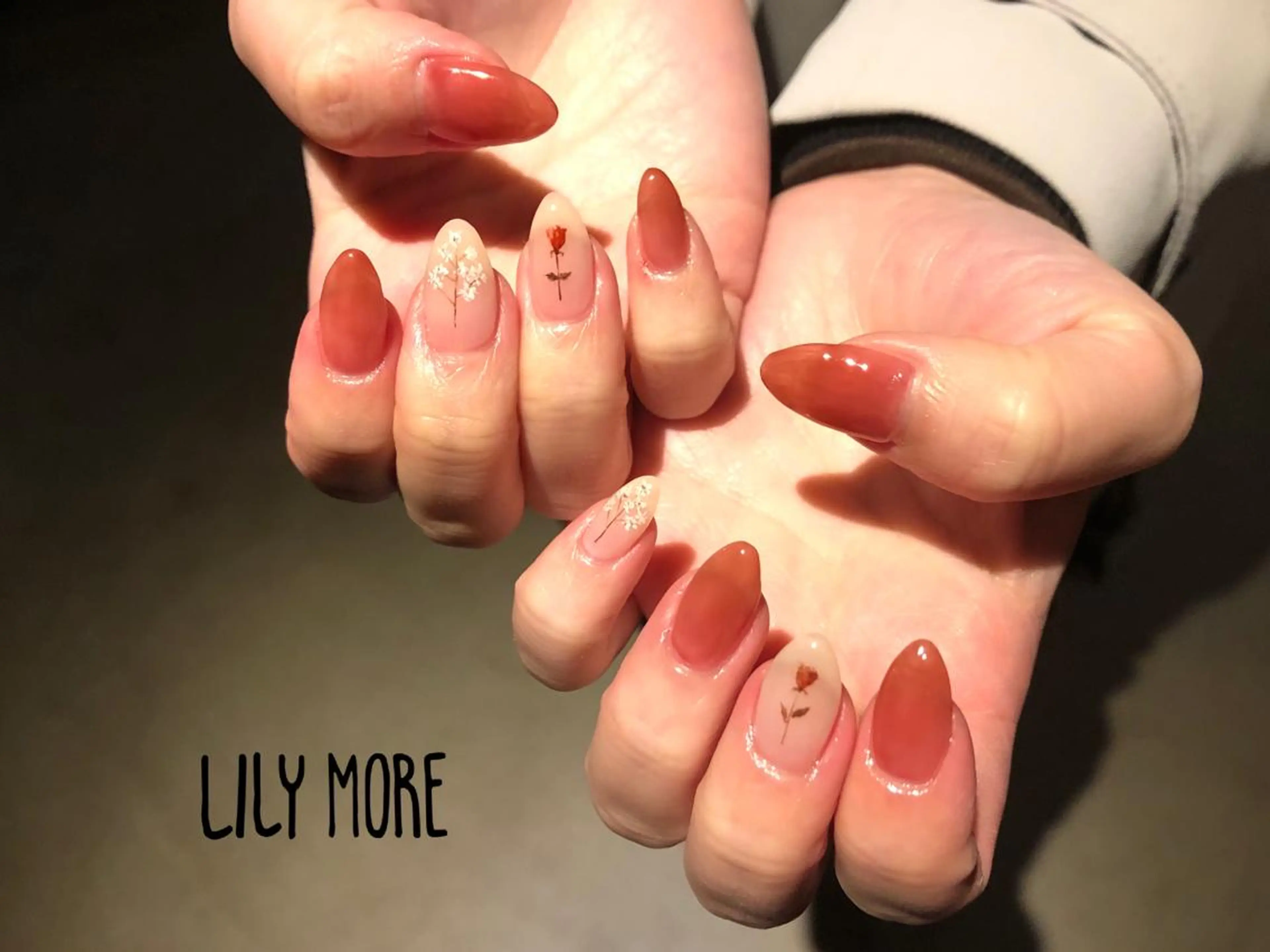 ネイル フラワーネイル Lily closetのネイルデザイン