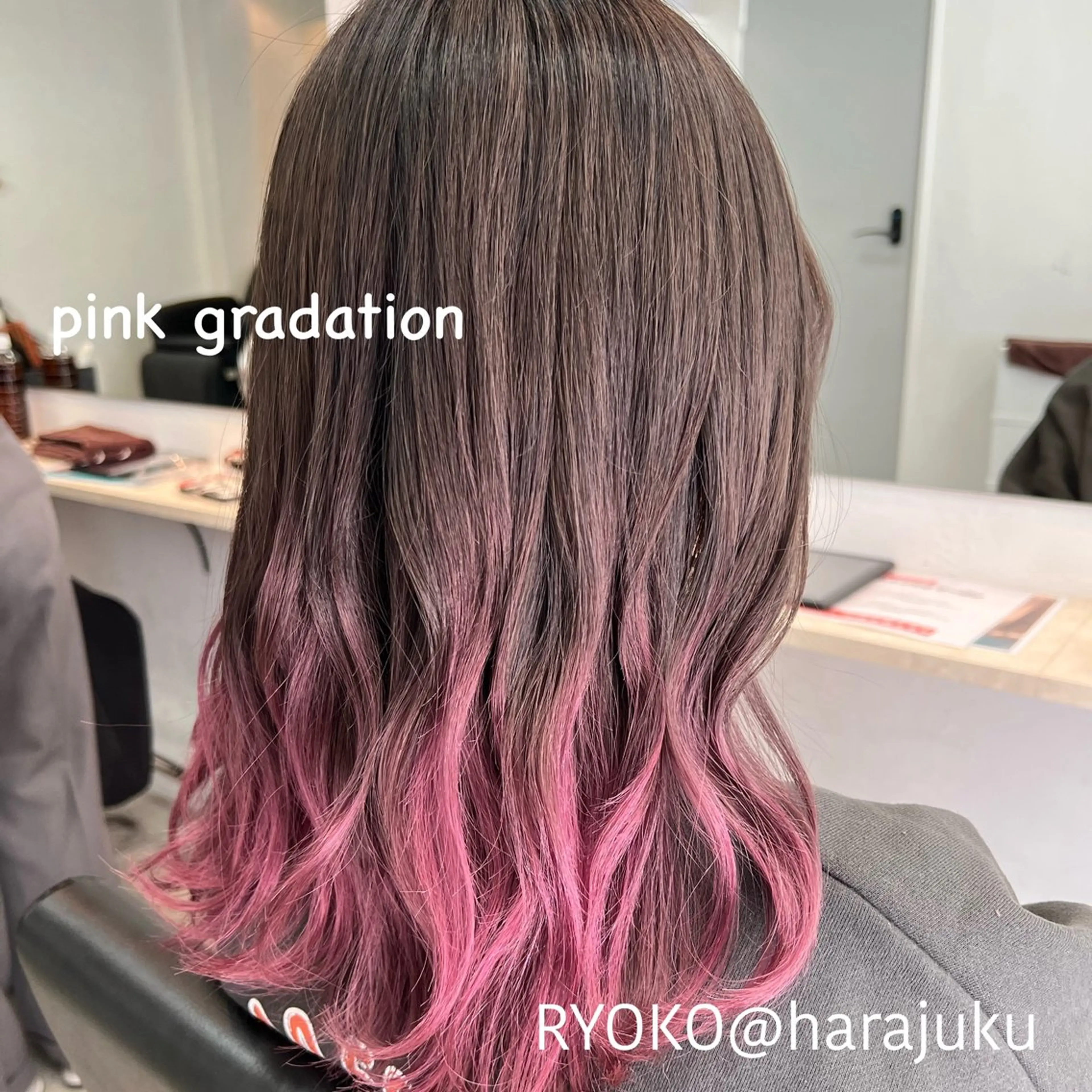 セミロング カラー パーマ ヘアアレンジ メンズ カット ヘアカラー ワット 原宿のヘアスタイル