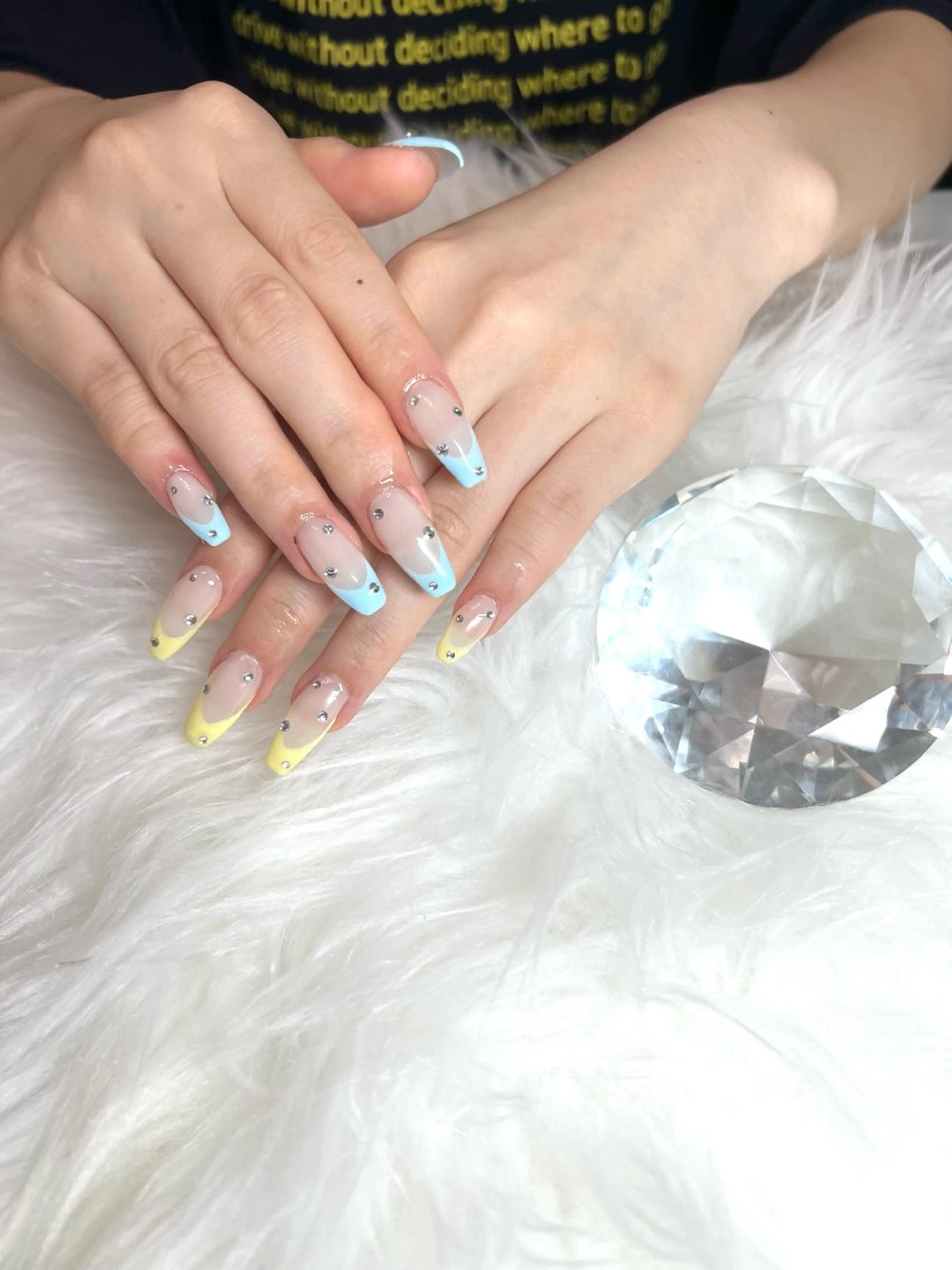 ネイル ハンドネイル 井尻 紗菜のネイルデザイン