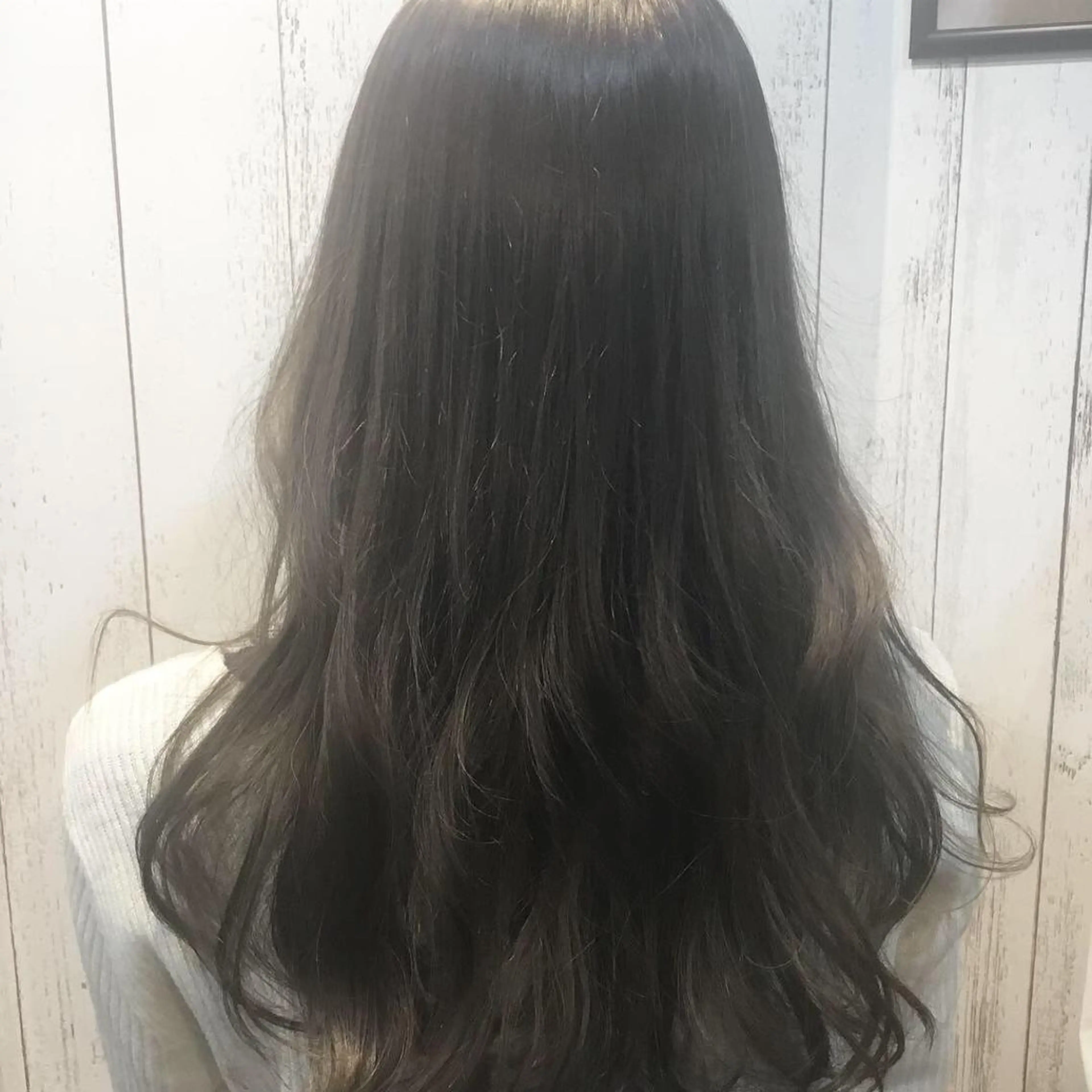 ロング カラー パーマ 金崎 新吾のヘアスタイル