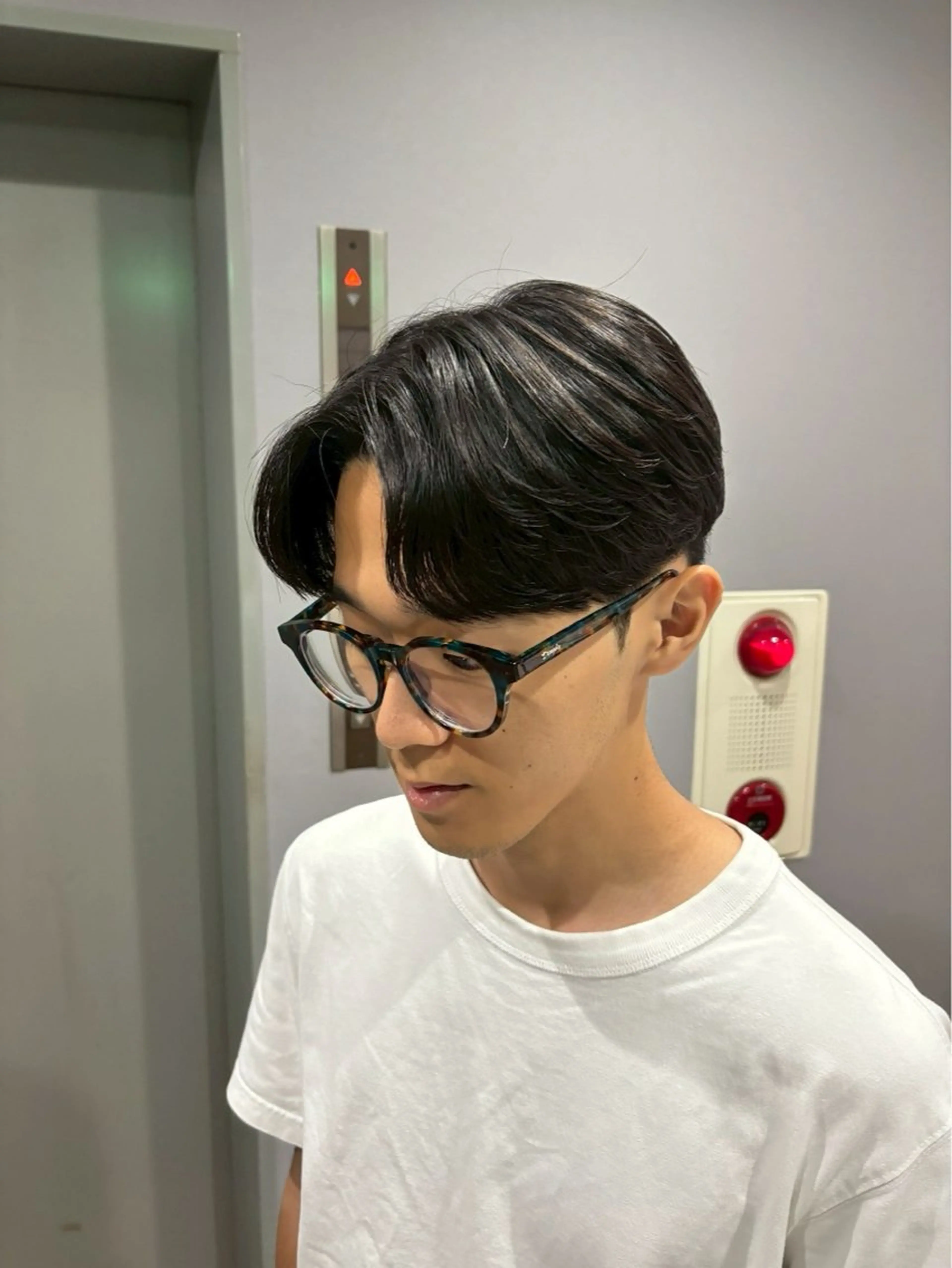 メンズ EXCIA 三宮のヘアスタイル