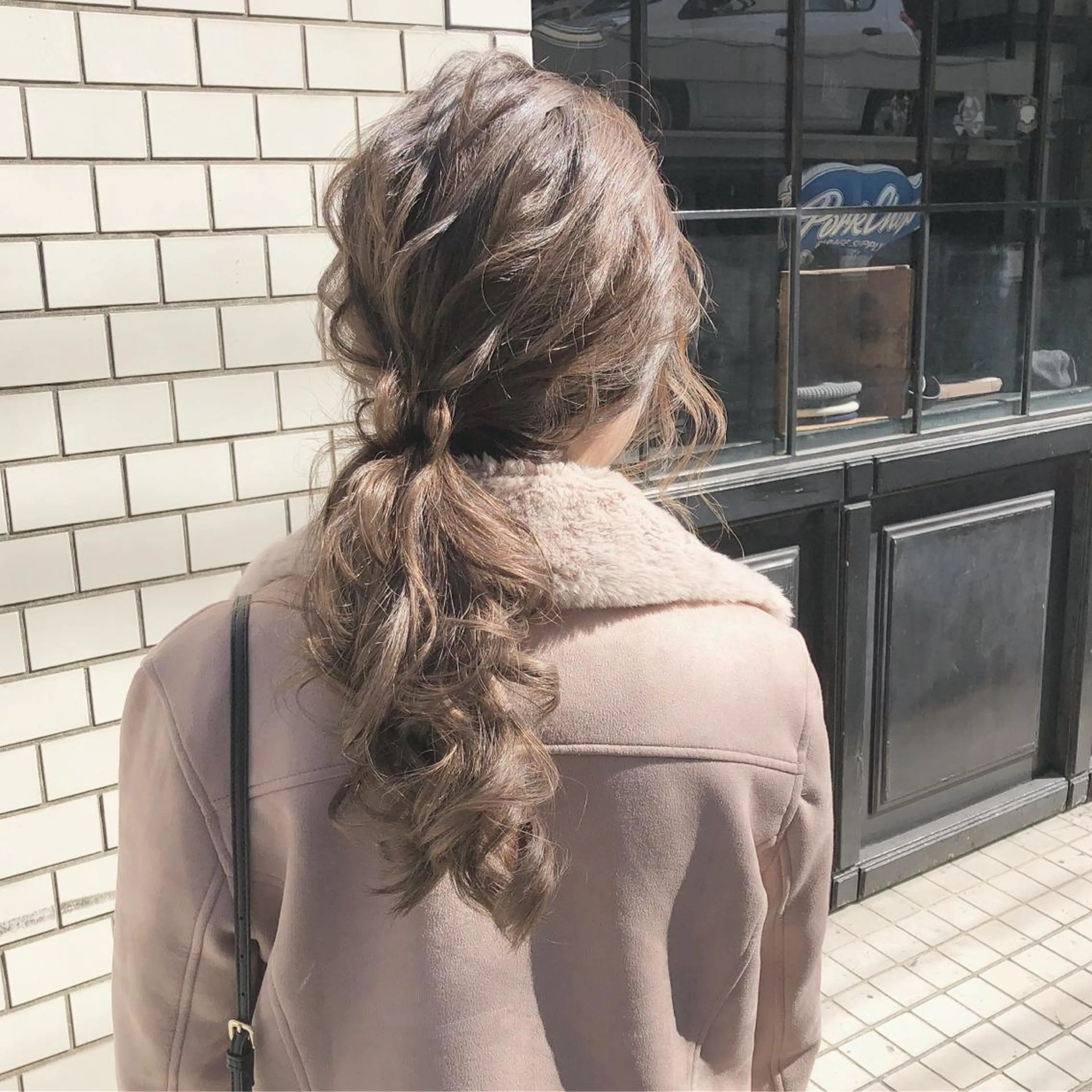 ロング カラー ヘアアレンジ ベージュカラー ヘーゼル autre所属・大久保 ひでなりのヘアスタイル