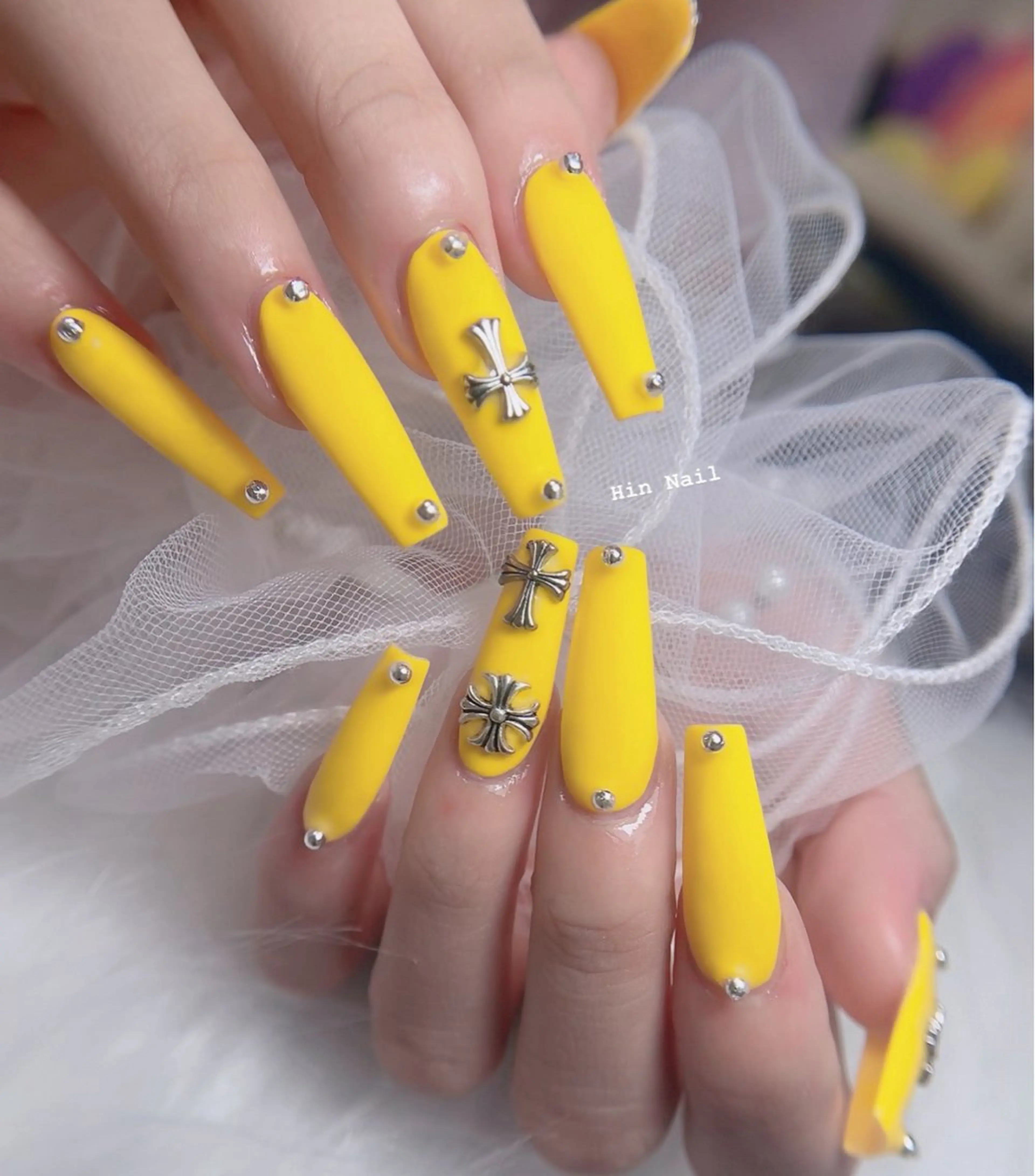 ネイル ハンドネイル HIN NAILのネイルデザイン