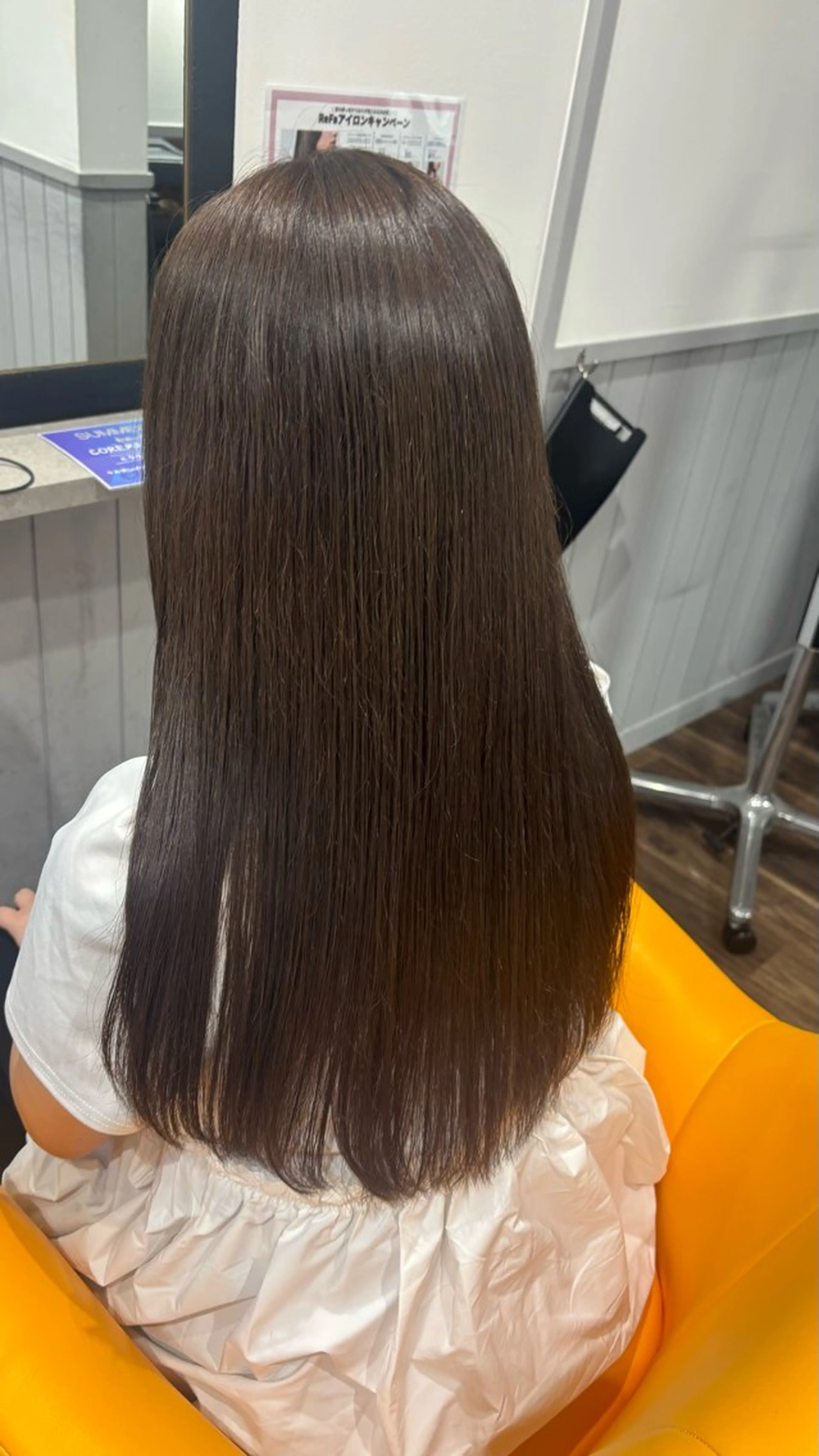 ロング ヘアカラー トリートメント LA PENSEE BRUN所属・大久保 桃夏のヘアスタイル