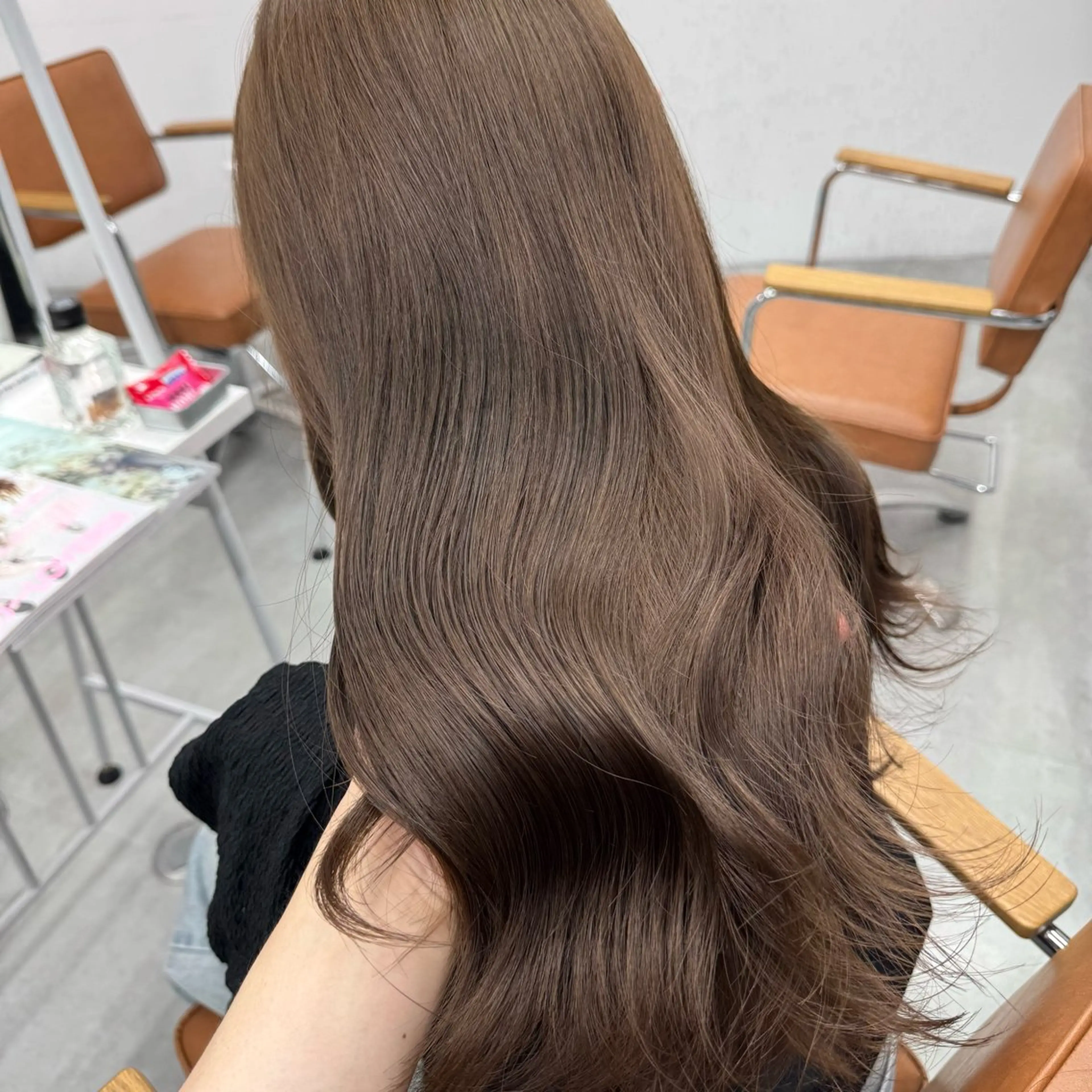 ロング カラー ヘアアレンジ ヘアカラー トリートメント ブリーチなしカラー /ベージュ/安形翔のヘアスタイル