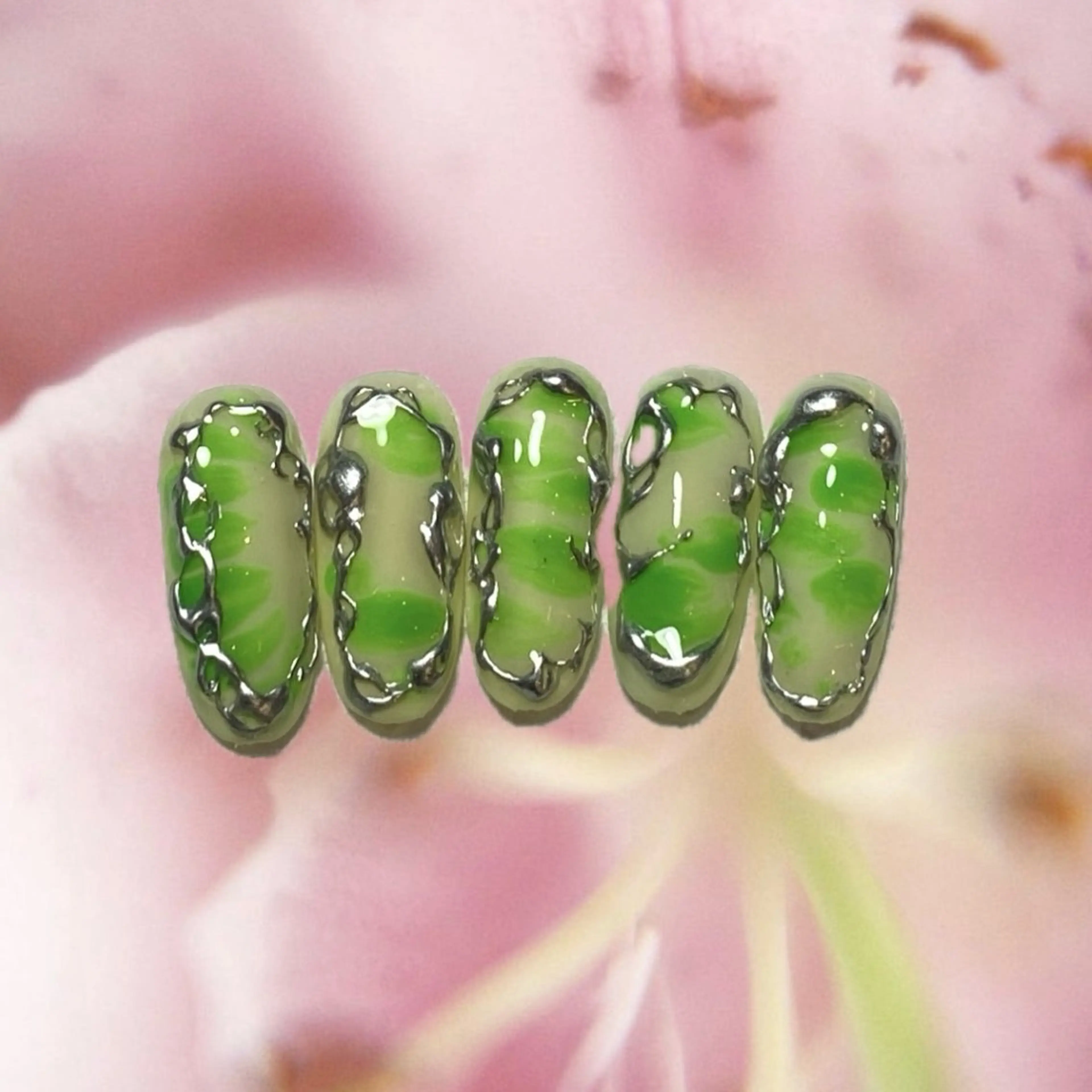 ネイル mizuho .oのネイルデザイン