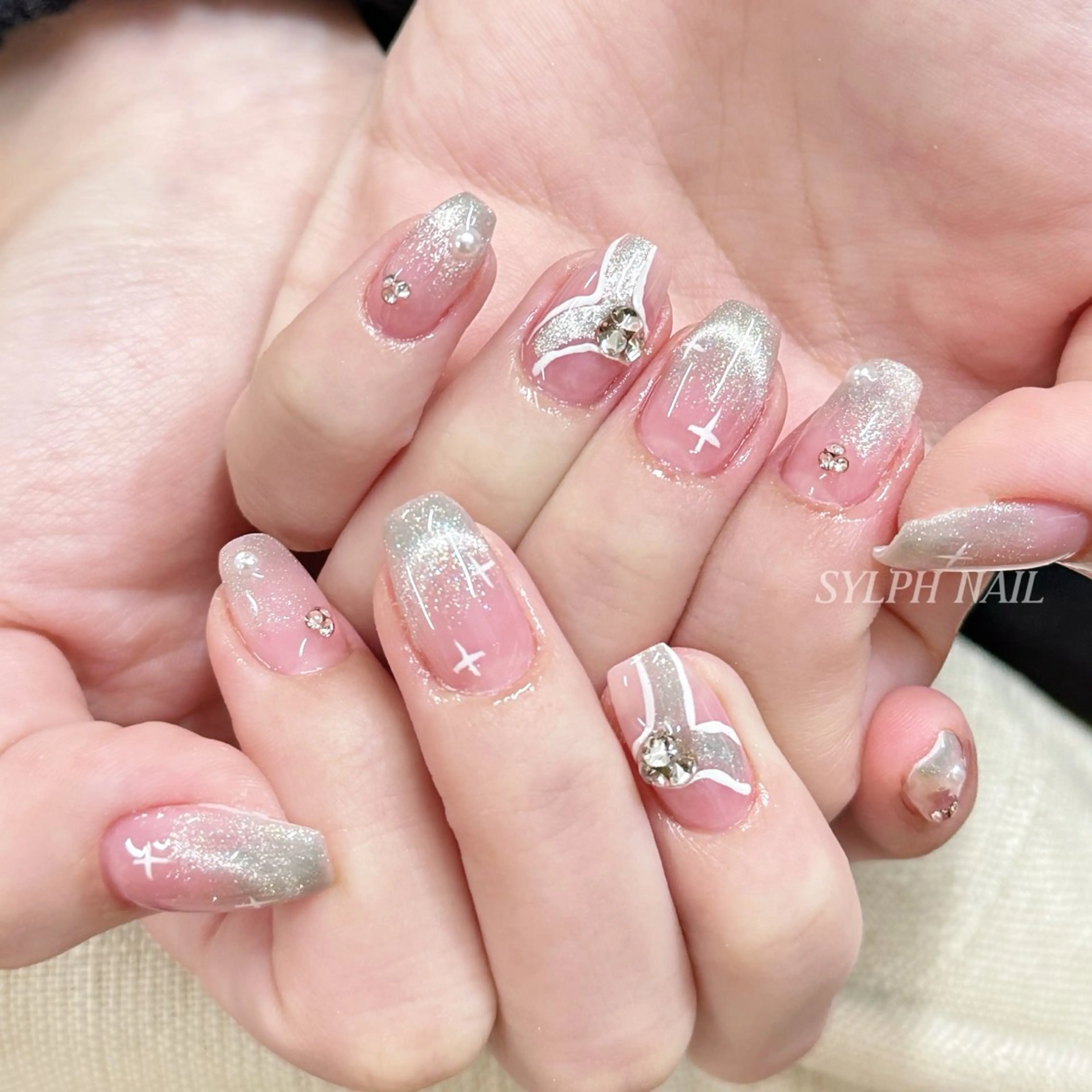 ネイル ハンドネイル Trend Nail シルフのネイルデザイン