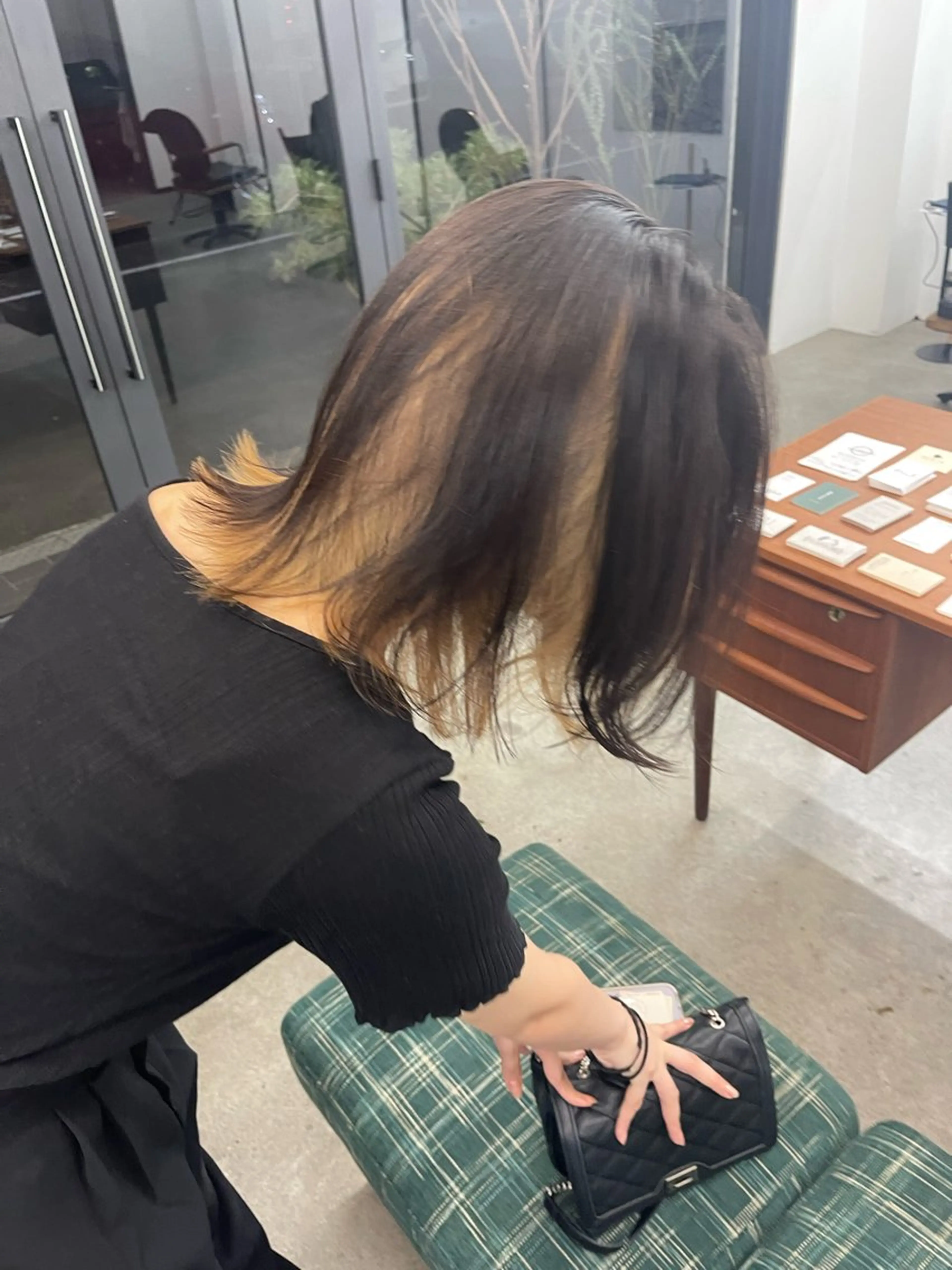 カラー Elme所属・デビュー前割引中🔥 平口はのんのヘアスタイル
