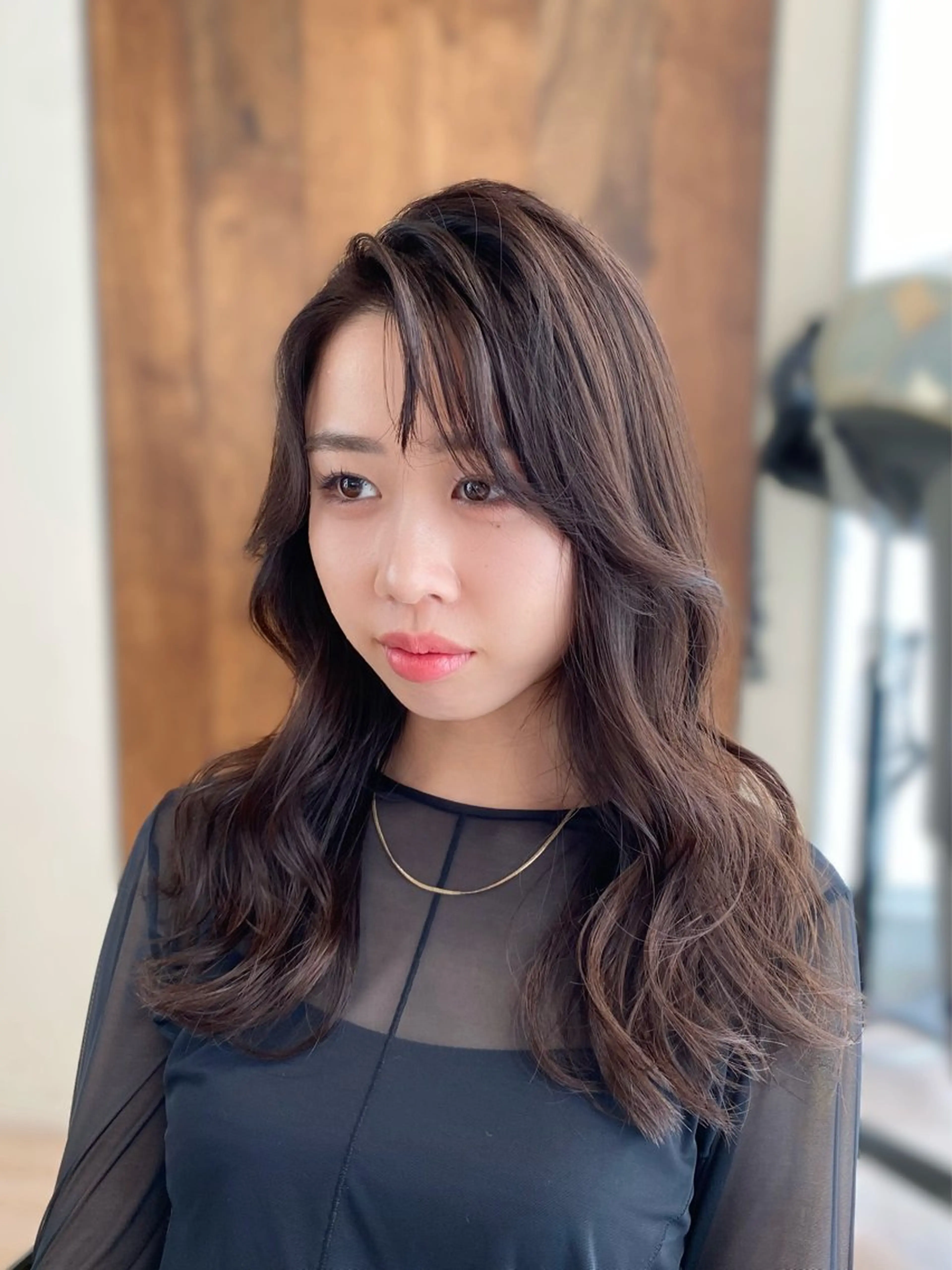 セミロング カラー かきあげバング レイヤーカット カット トリートメント 髙木美緒🌿 レイヤー/アレンジのヘアスタイル
