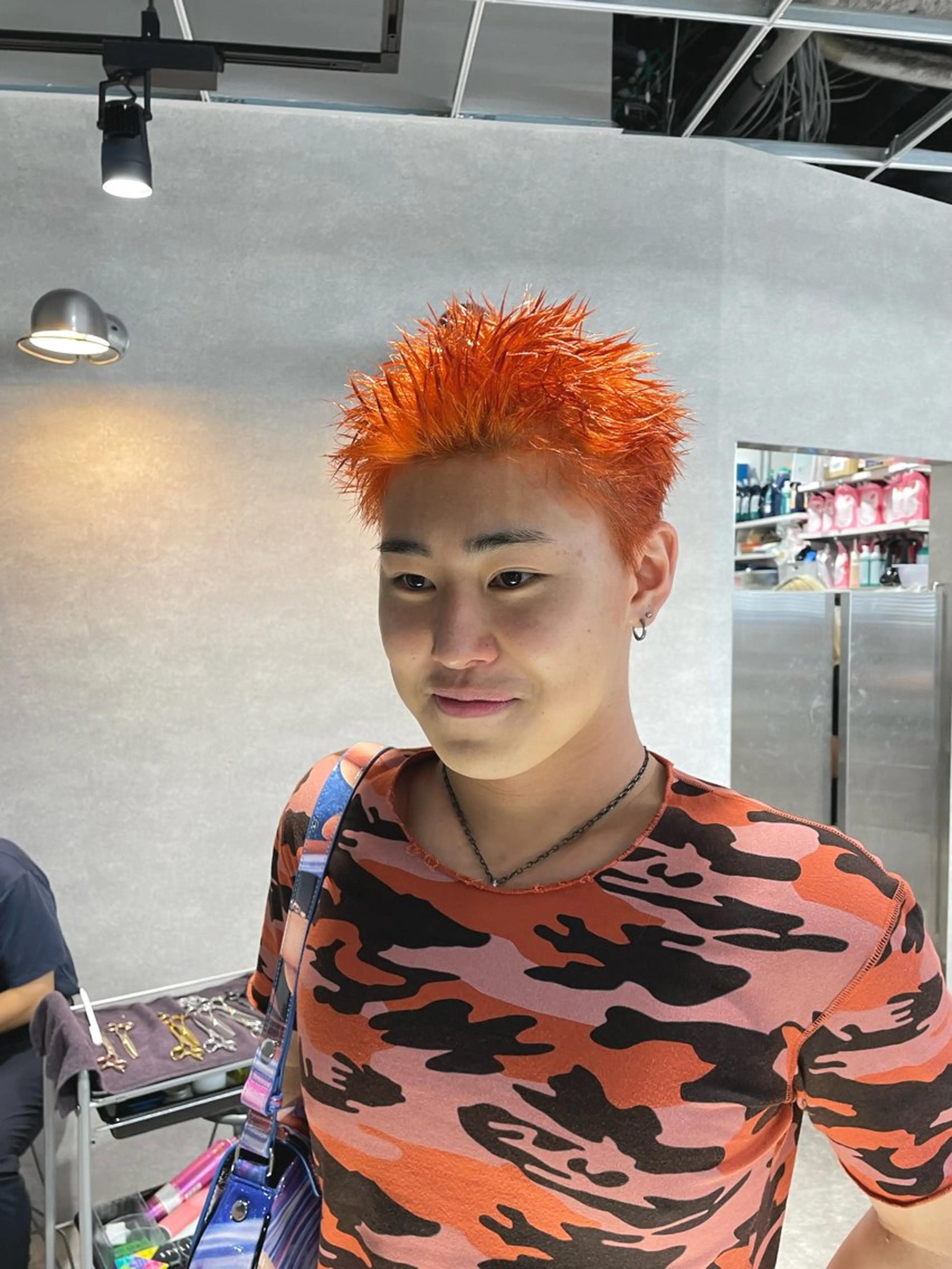 ショート カラー メンズ スパイキーショート ショートヘア カット ヘアカラー 垢抜けハイトーン☀／ 笑顔の美容師／しゅんのヘアスタイル