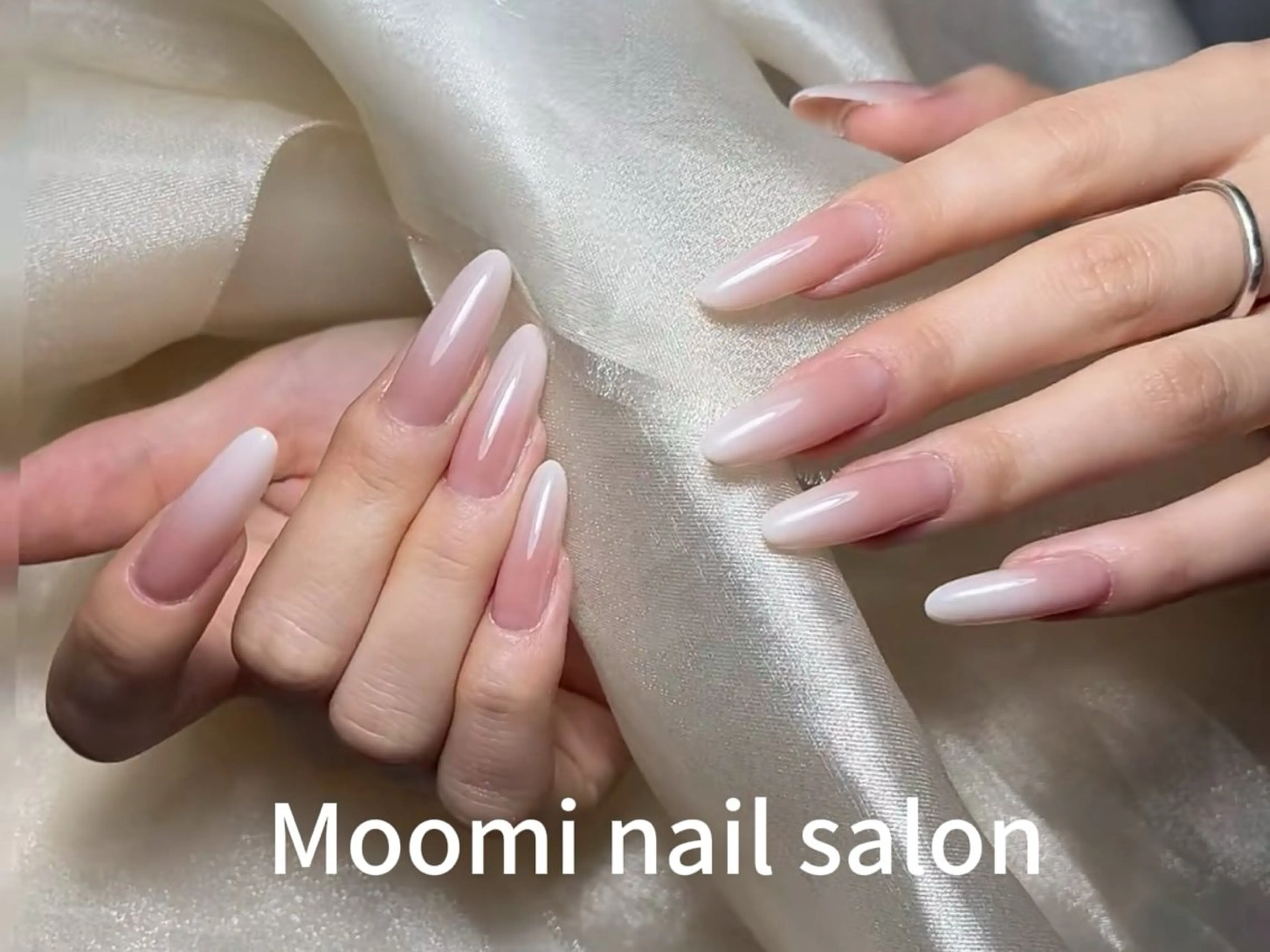ロング ハンドネイル Moomi あずりのネイルデザイン
