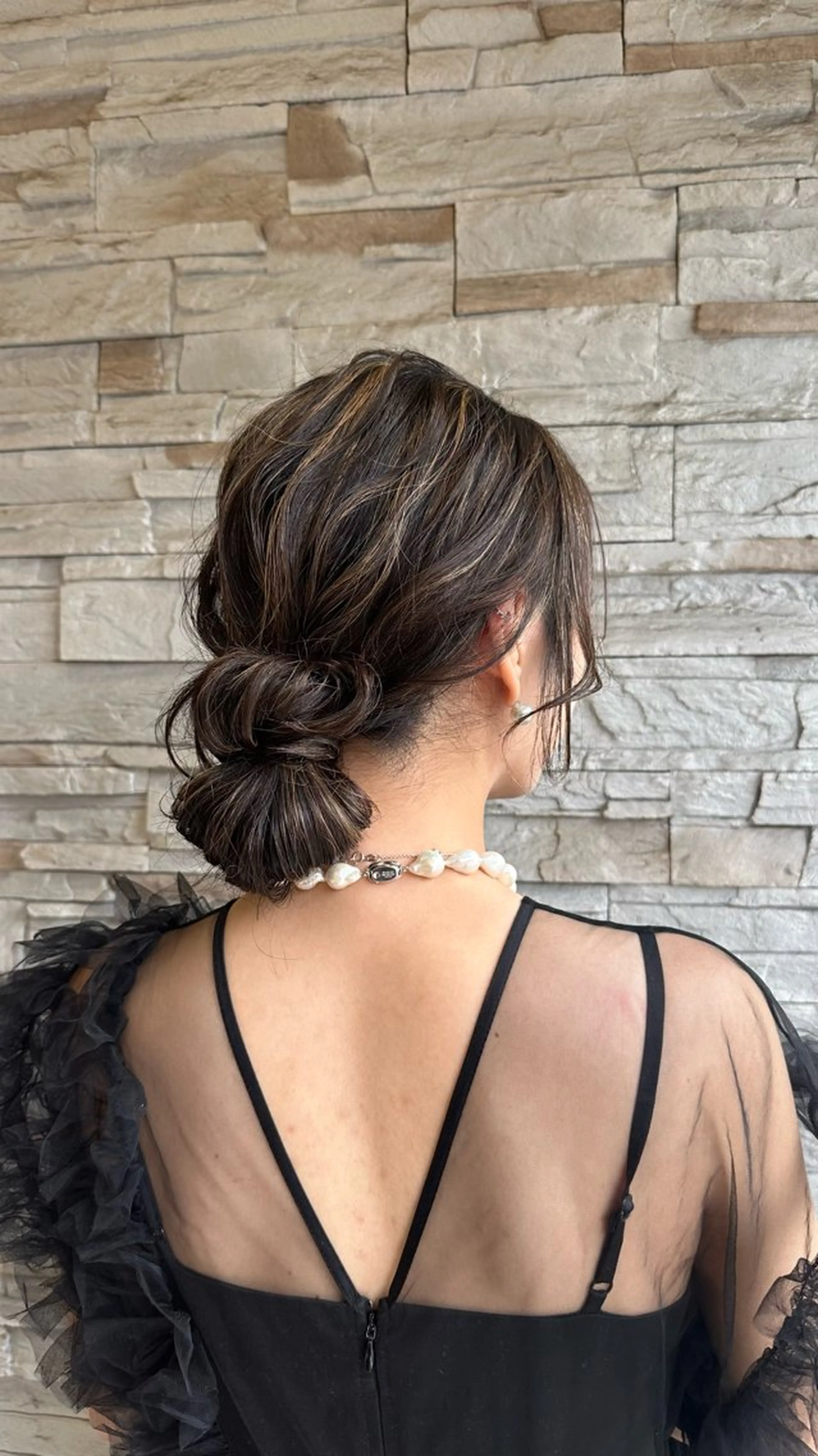 ヘアアレンジ 結婚式・ブライダル ヘアセット 艶髪/ブリーチなし Wカラー🌺yuiのヘアスタイル