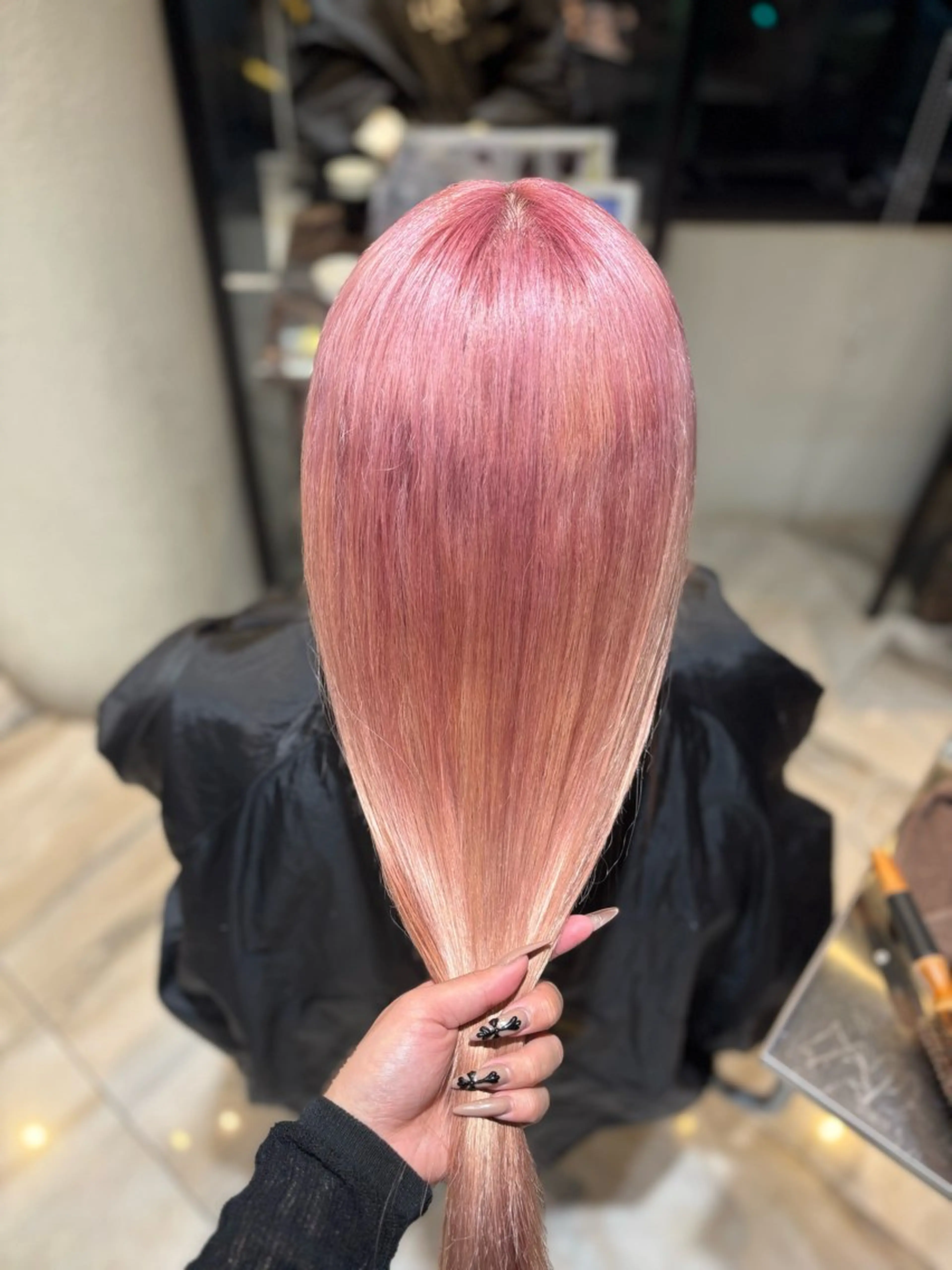 ロング カラー ブリーチ ピンクカラー ヘアカラー 大阪 梅田/ ハイトーン/エクステのヘアスタイル