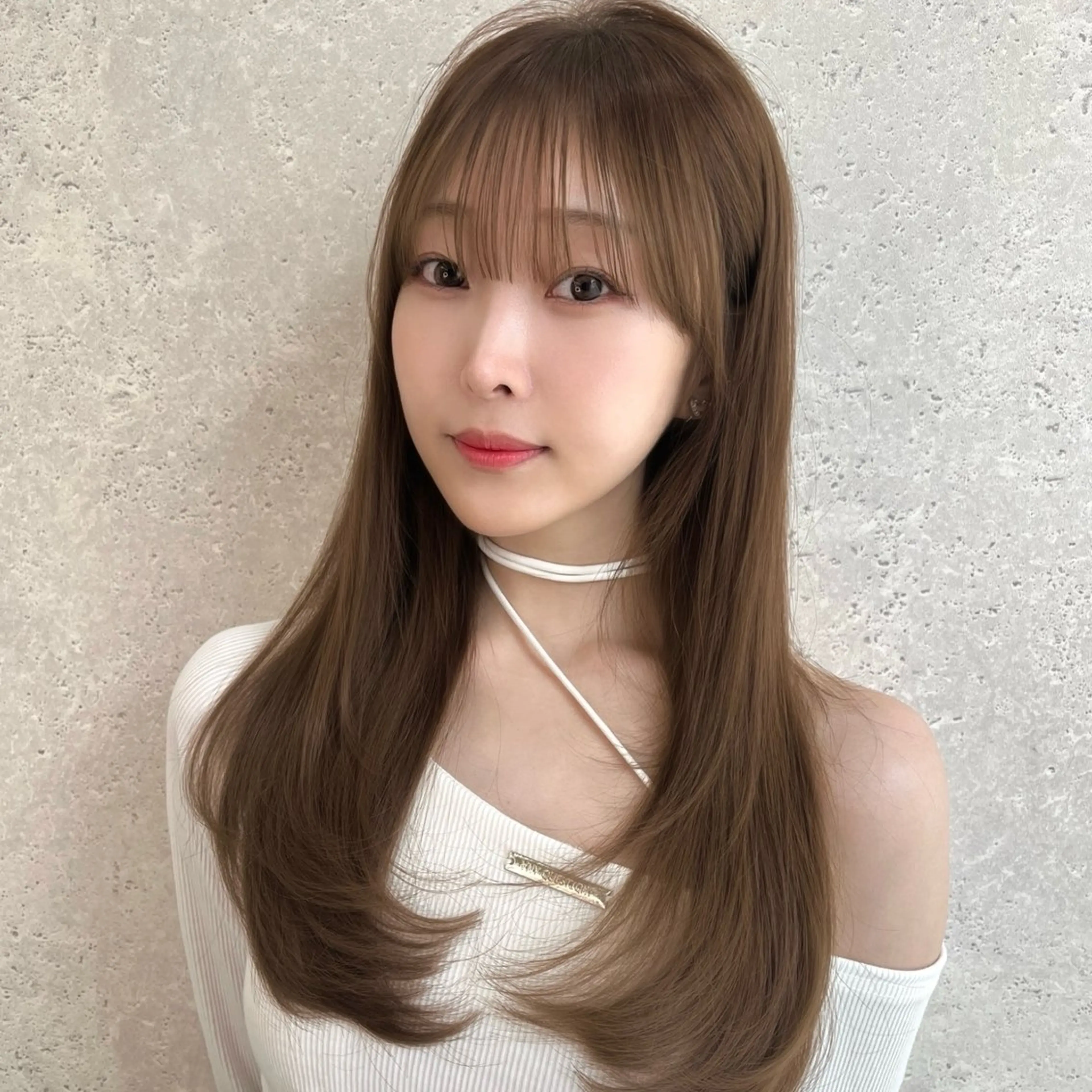 ロング カラー ベージュカラー ブリーチ ヘーゼル ブリーチなしカラー カット ヘアカラー ヘアセット 🤎大人かわいい🤎 韓国レイヤー🤎力丸のヘアスタイル