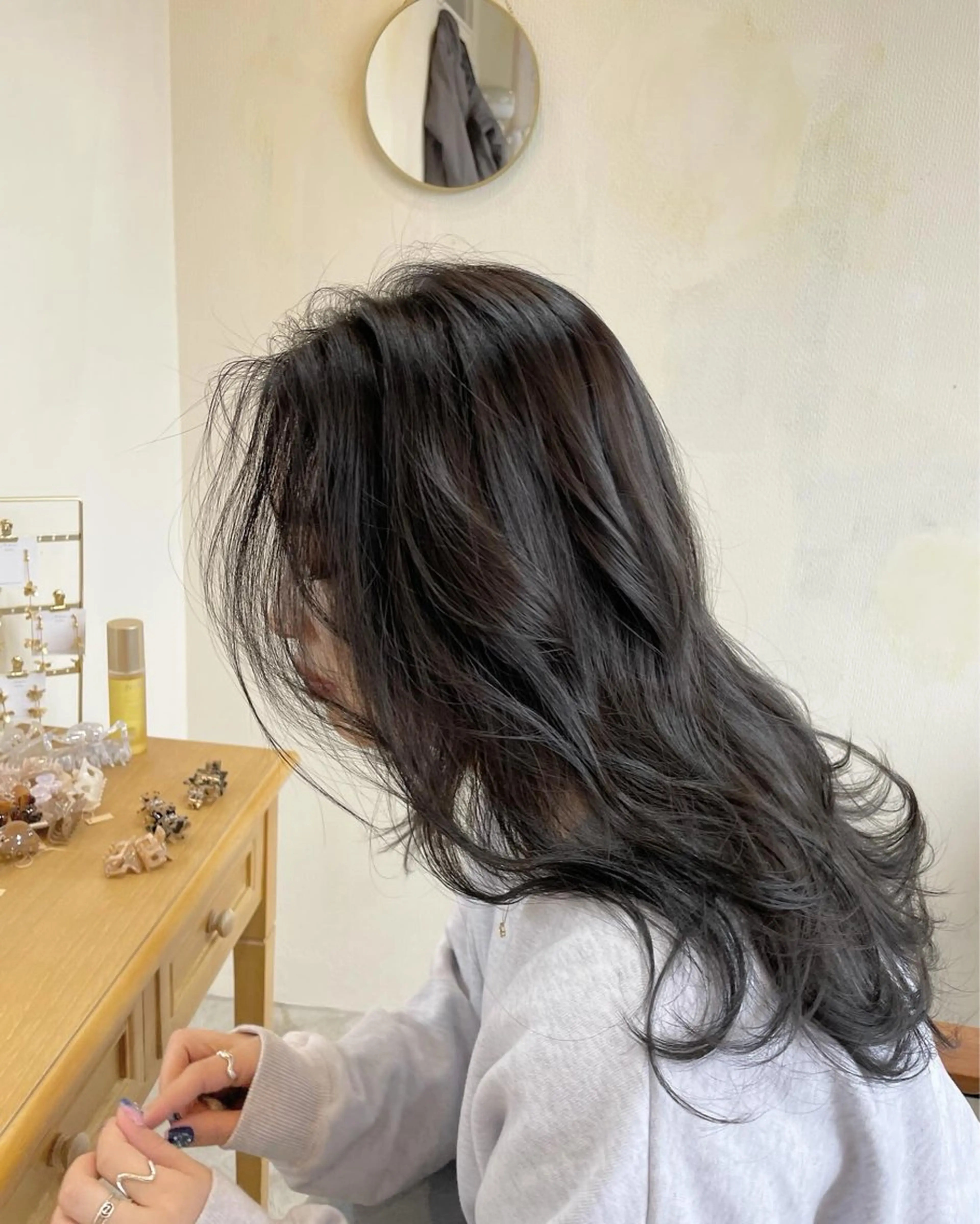 ロング カラー R-5 shonandai所属・🍋透け感カラー🍃 オリーブ🍐Kahoのヘアスタイル