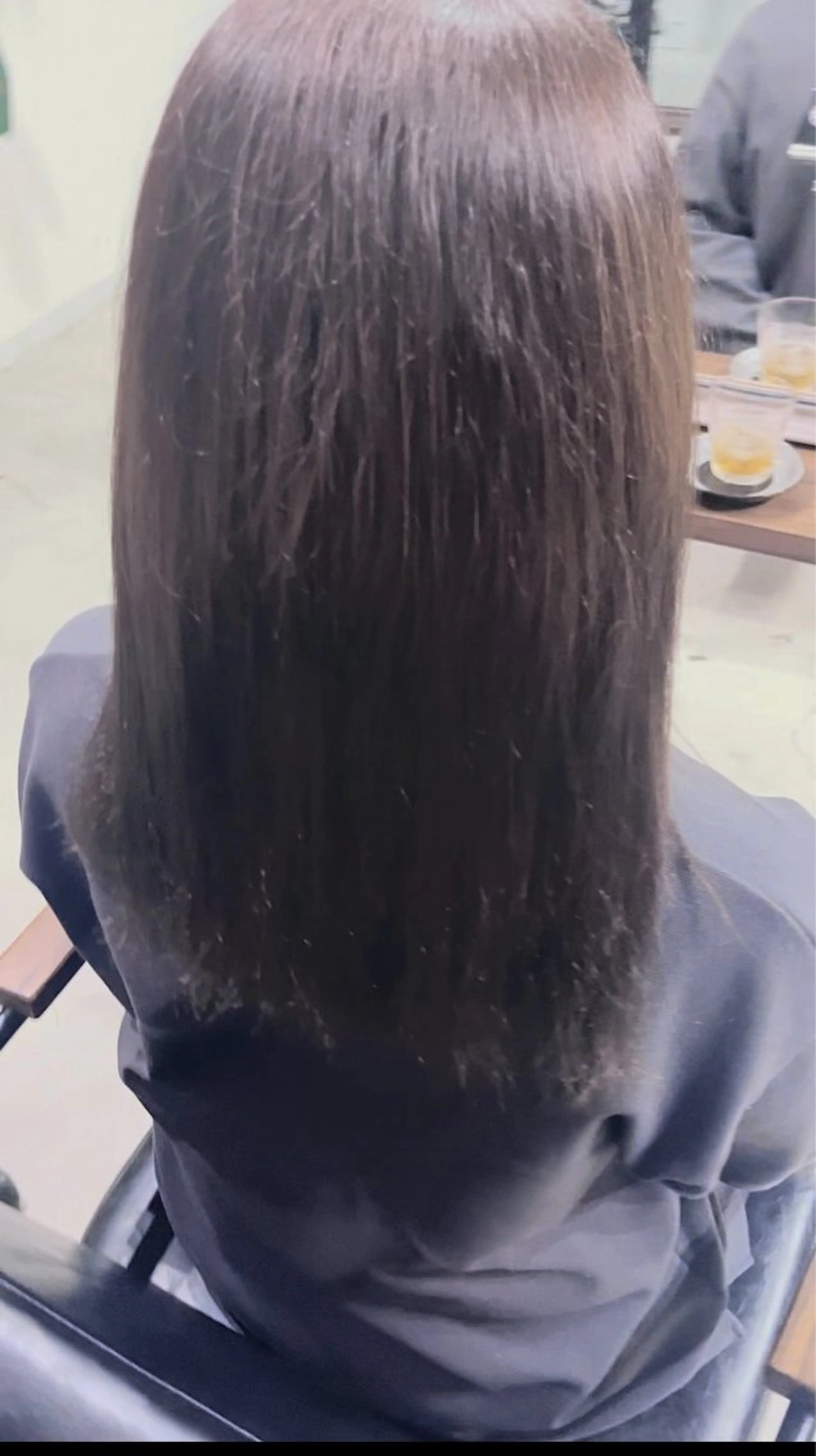 セミロング カラー アッシュ アッシュブラウン ブラウンカラー ヘアカラー Q.HairLab所属・Q. Hair　谷村 俊祐のヘアスタイル