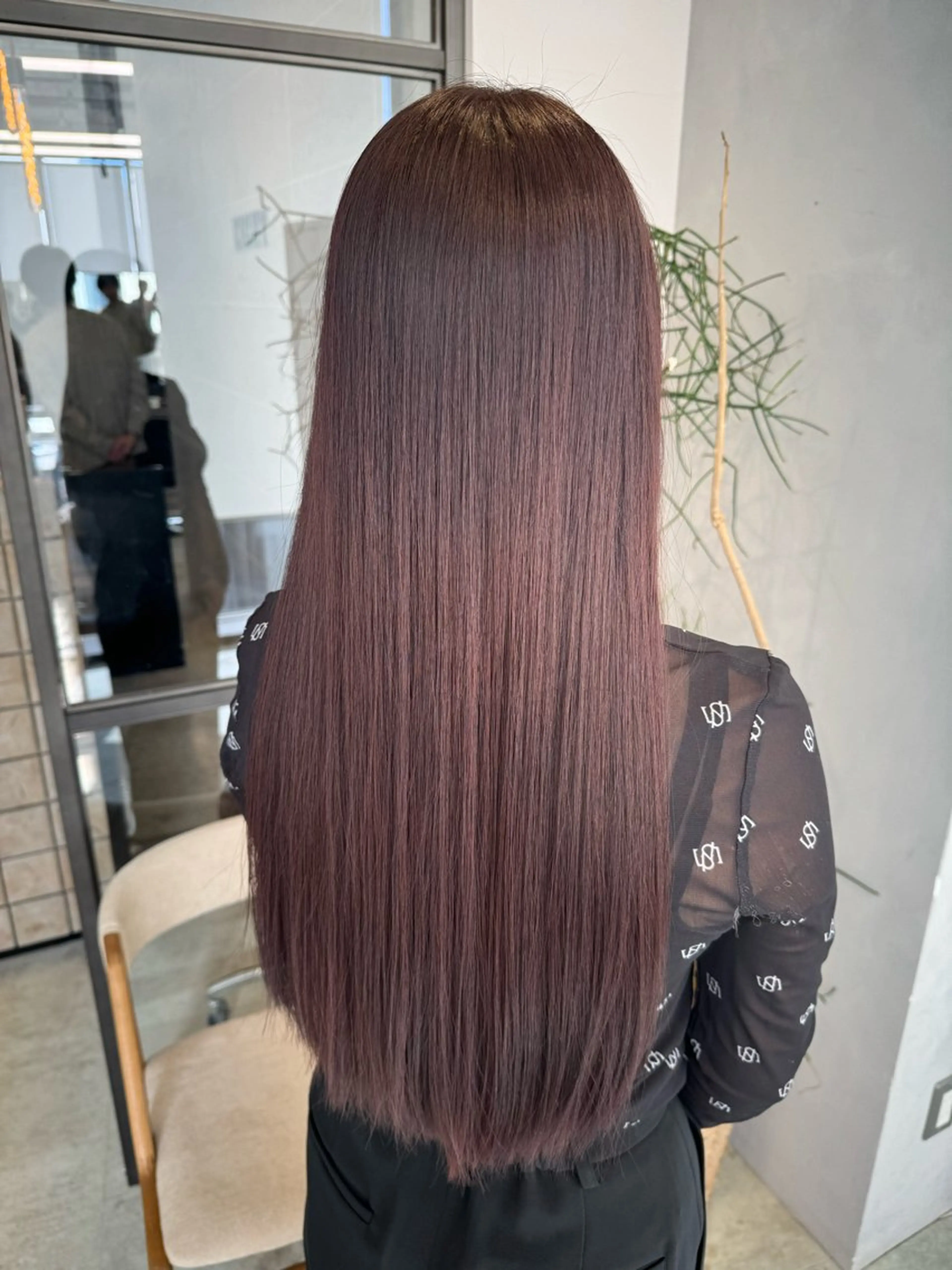 ロング カラー ベージュカラー ピンクカラー ピンクベージュ バイオレットカラー バイオレットピンク カット ヘアカラー トリートメント 透明感カラー✨艶髪 制作🌱山根あゆみのヘアスタイル