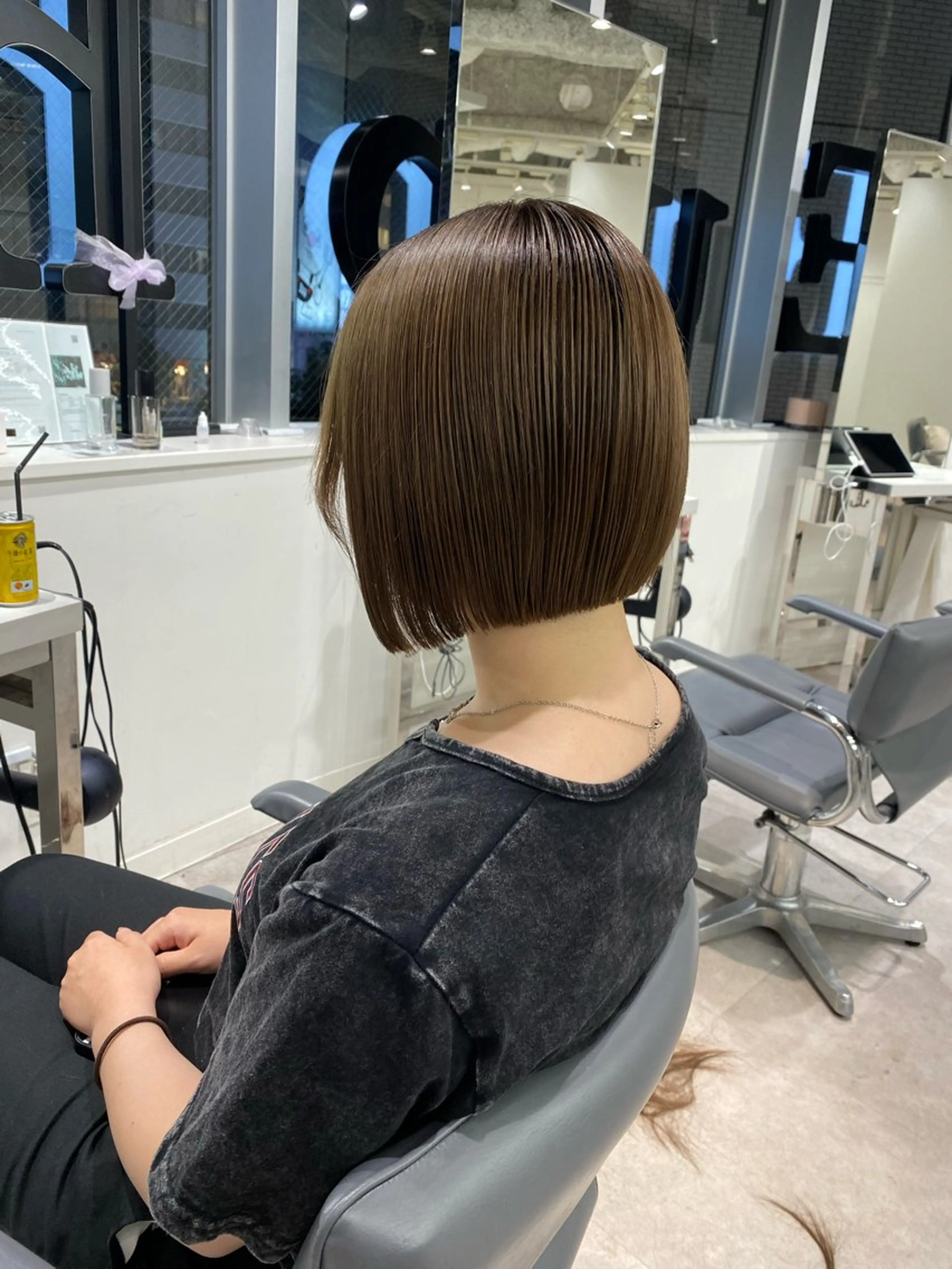 ショート ボブ カット Euphoria SHIBUYAGRANDE所属・🎀カットモデル募集 🎀AKARI🎀のヘアスタイル