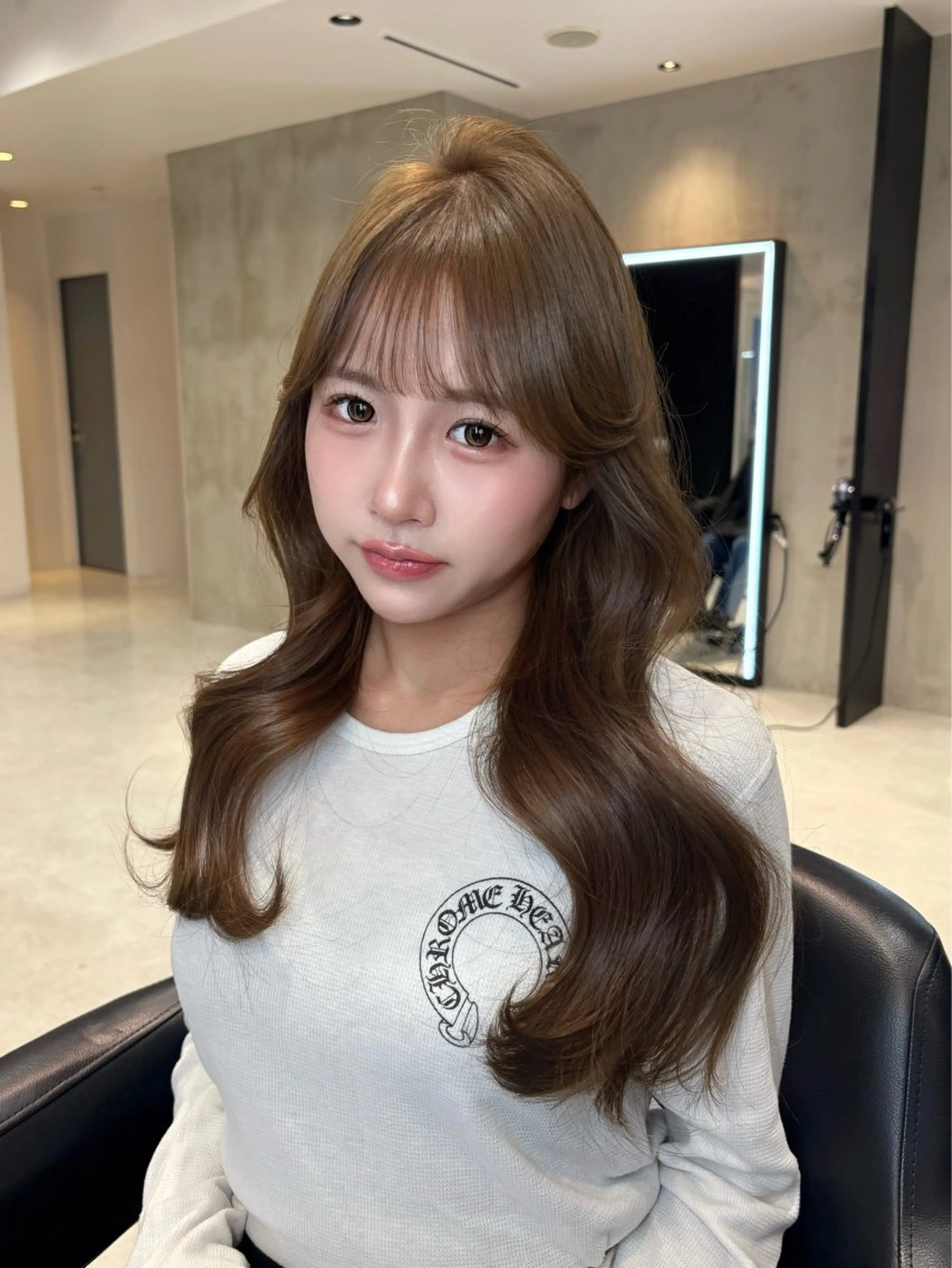 ロング カラー ヘアカラー トリートメント 韓国×ワンホン 艶カラー/ハヅキ🎀のヘアスタイル