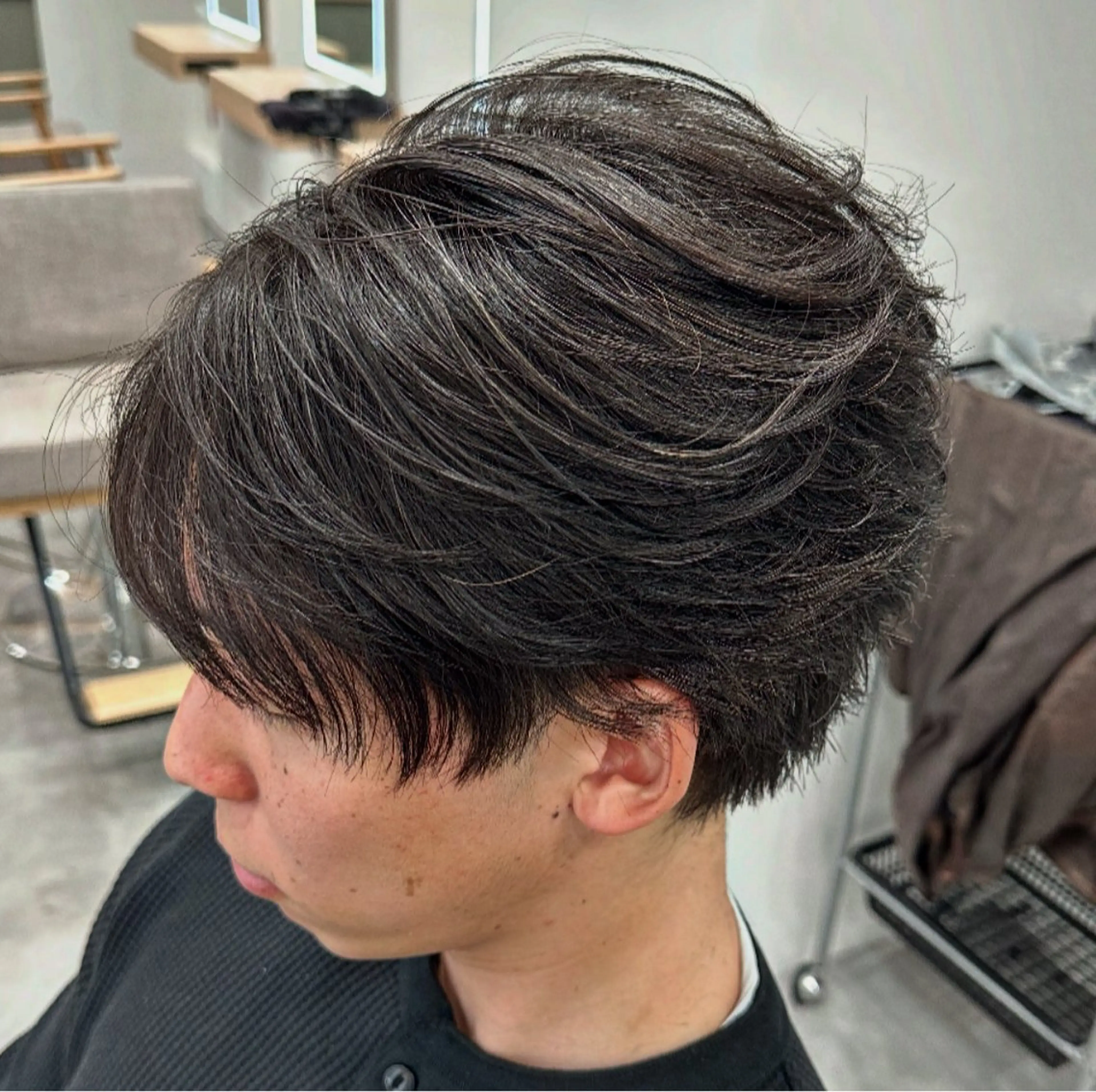 カット+フェザーパーマの写真