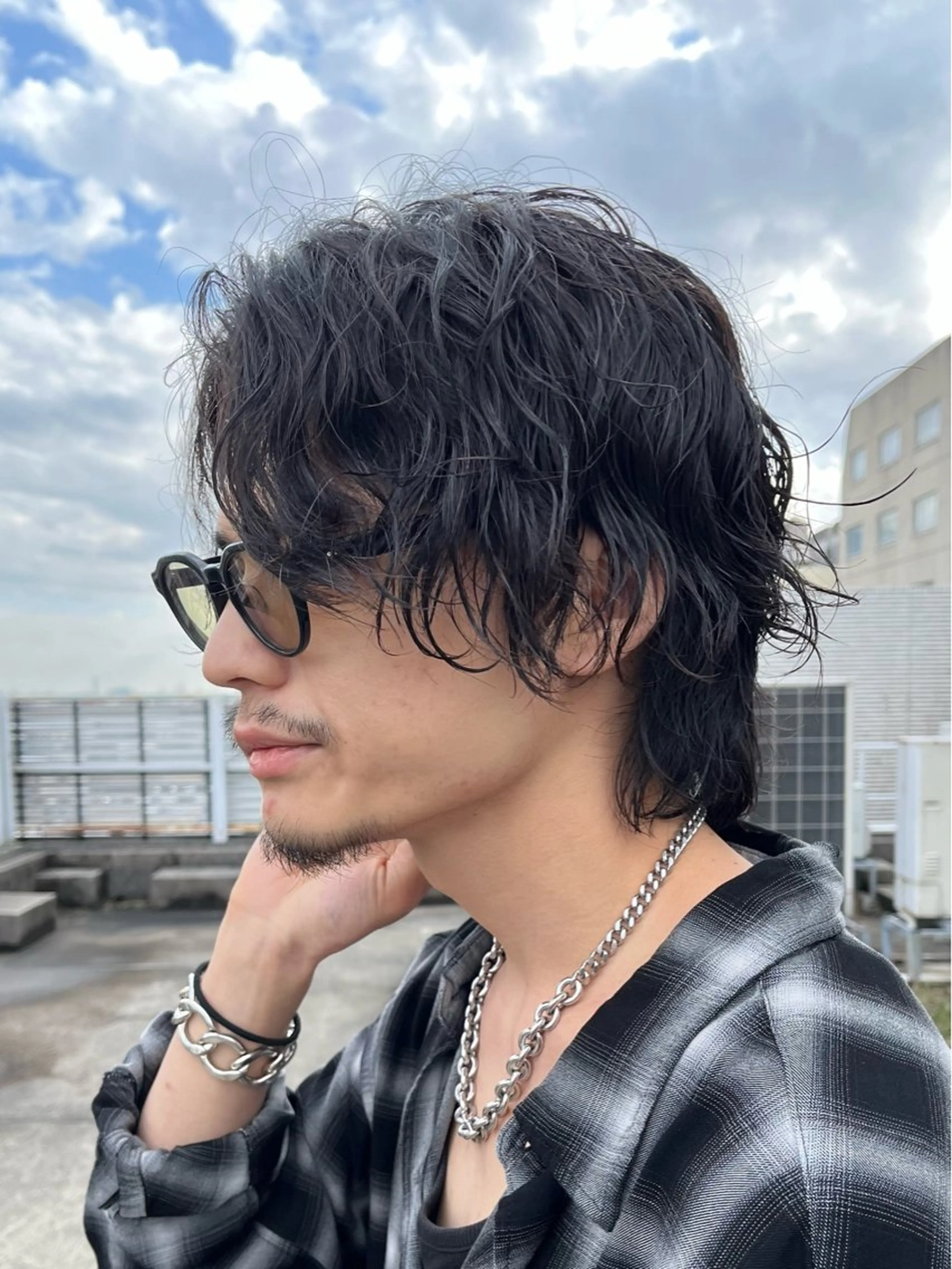 ミディアム パーマ メンズ ミディアムパーマ メンズパーマ 波巻きパーマ スパイラルパーマ カット パーマ 新潟メンズパーマ 新潟駅/小田拓実のヘアスタイル