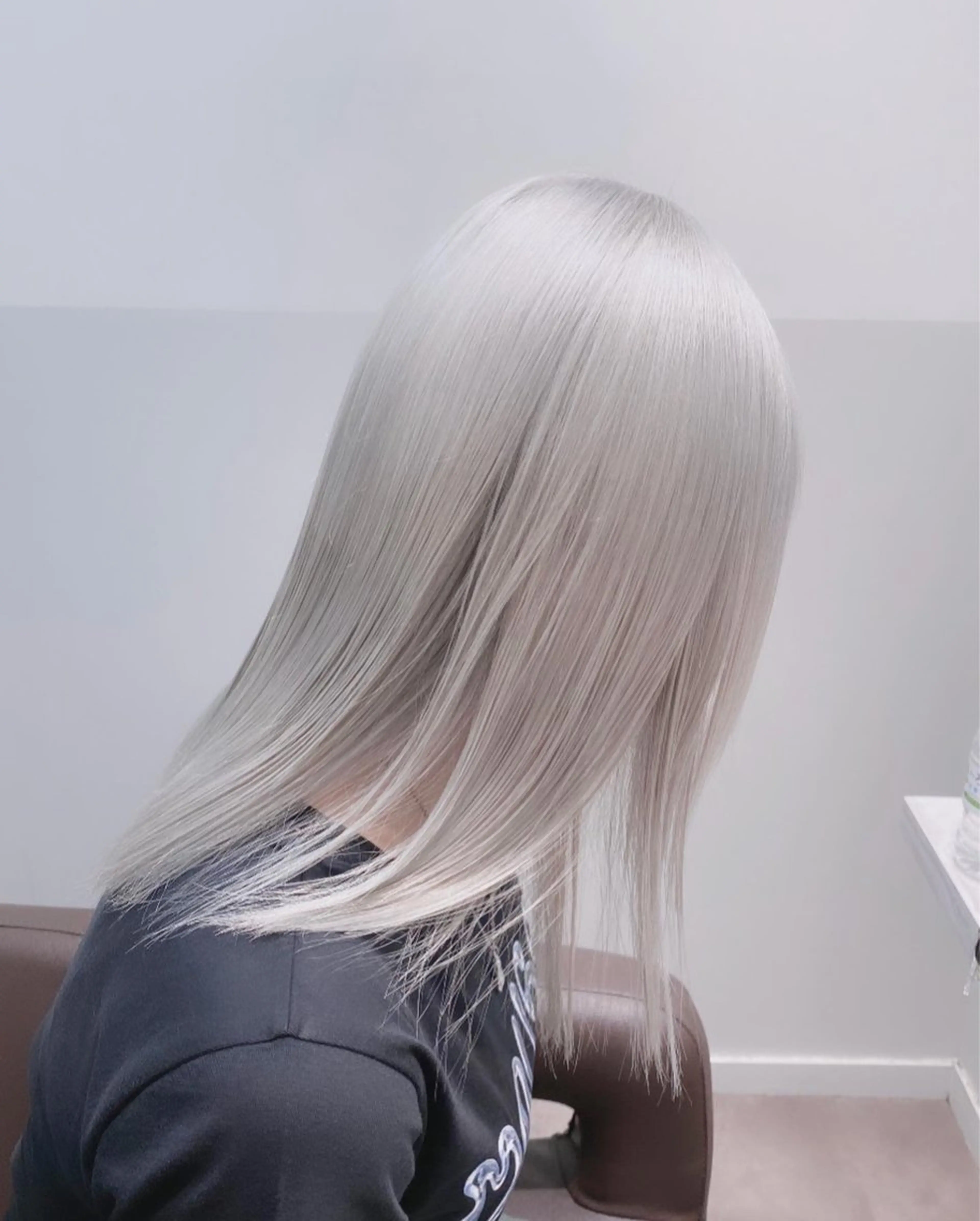 ミディアム カラー ヘアアレンジ メンズ SALOWIN所属・ハイトーン美容師 MASATOのヘアスタイル