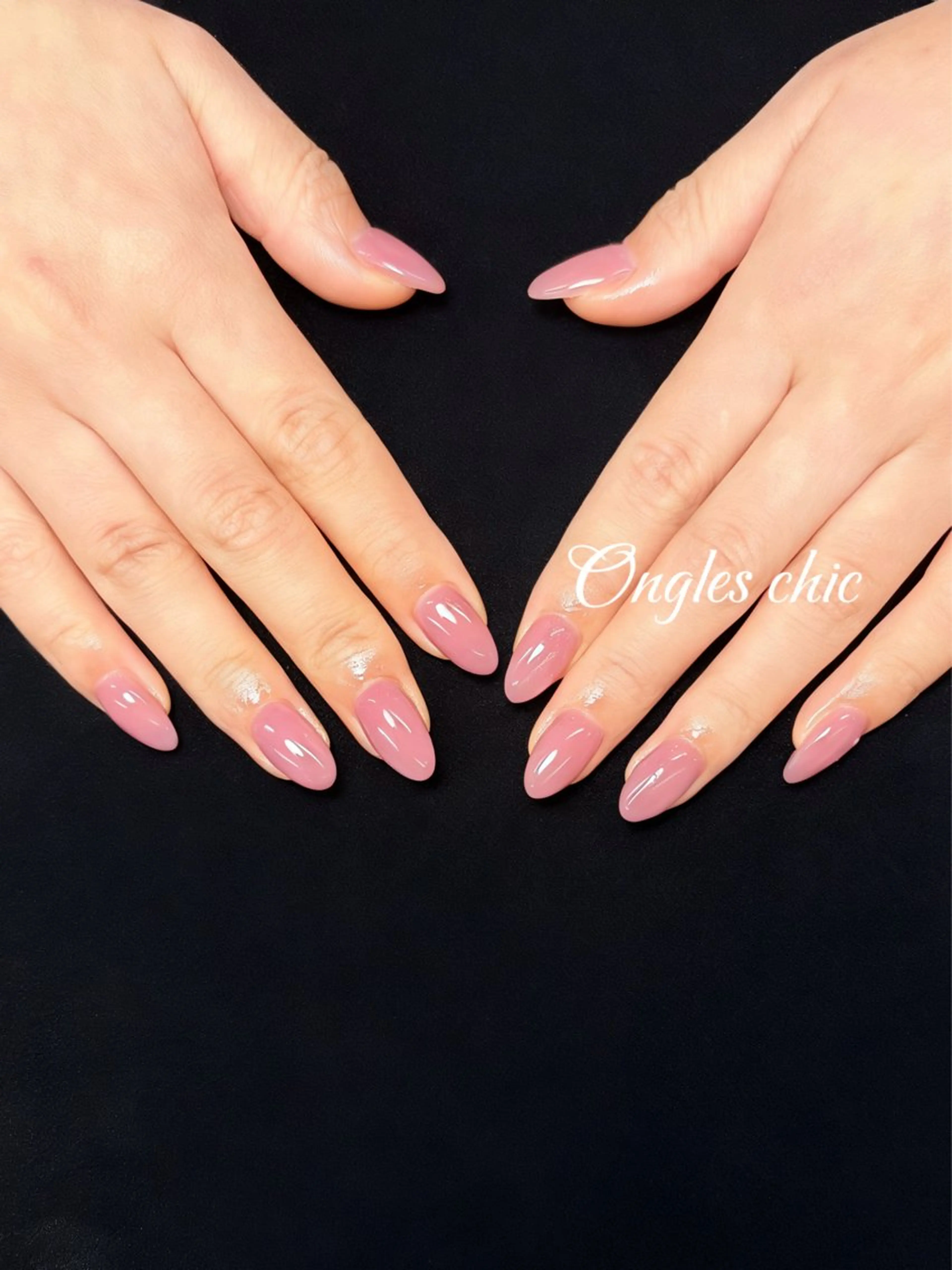 ネイル ハンドネイル ongles chicのネイルデザイン