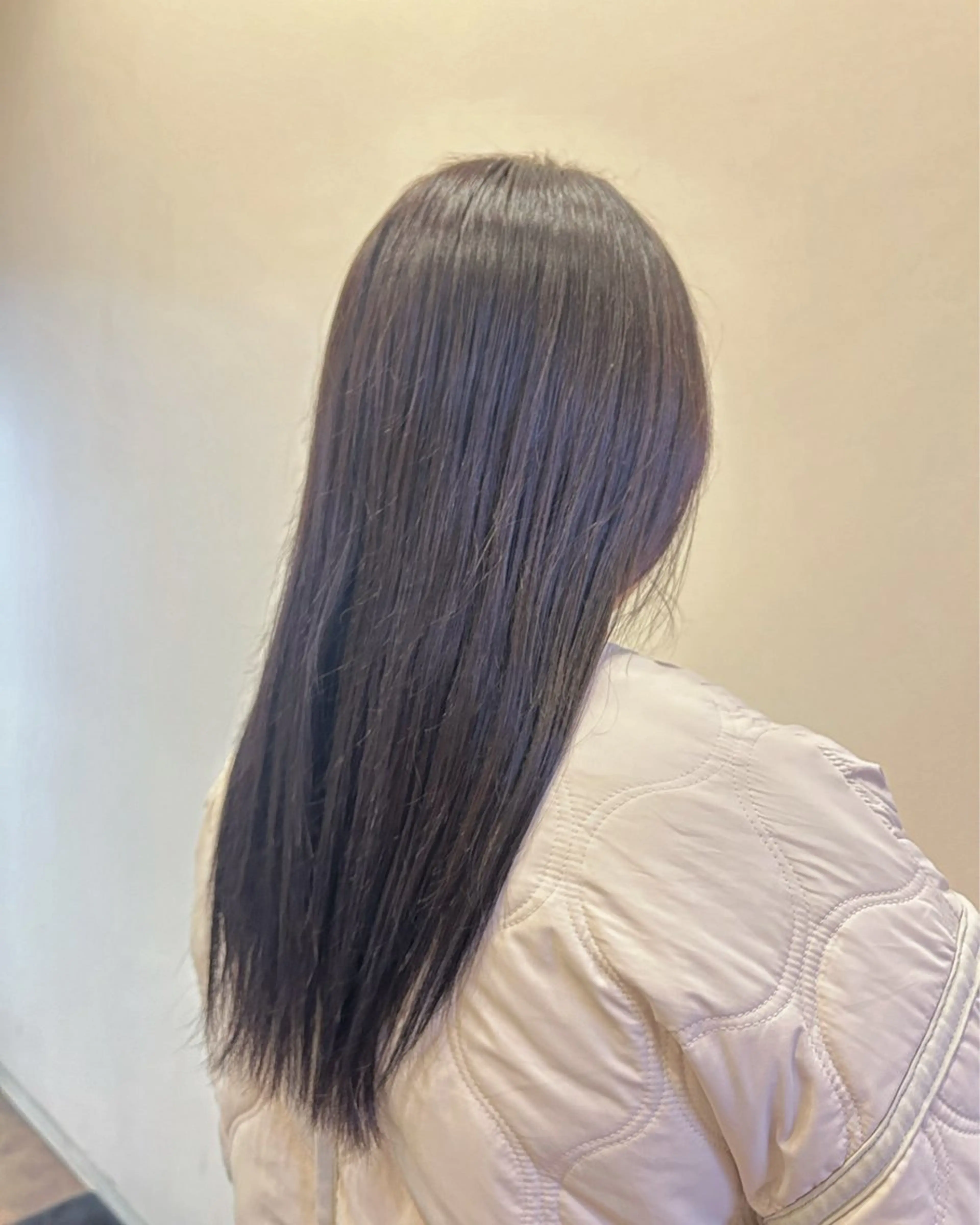 ロング カラー くわこ ひなたのヘアスタイル
