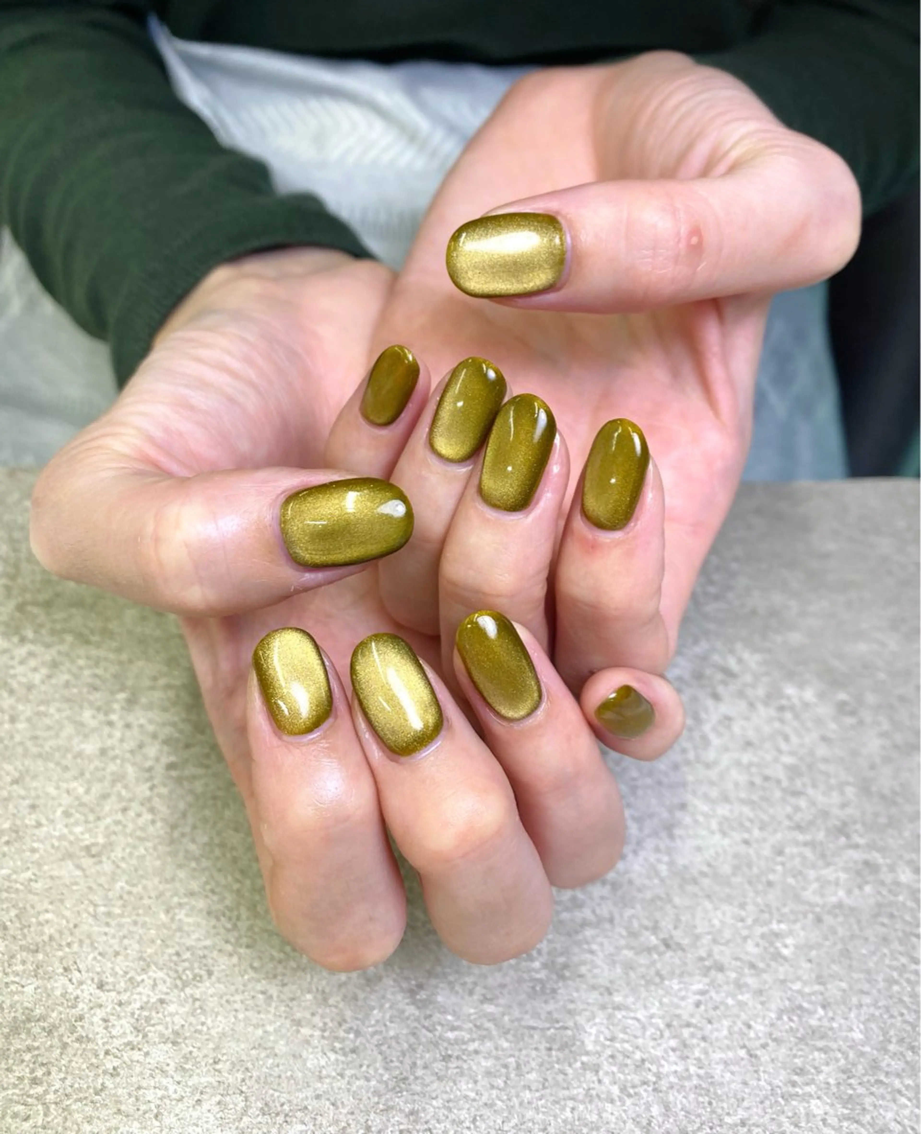 大人気❣️ミニモ限定価格✨マグネットジェルでのワンカラー ✨オフ無し✨丁寧な甘皮ケア付き✨の写真