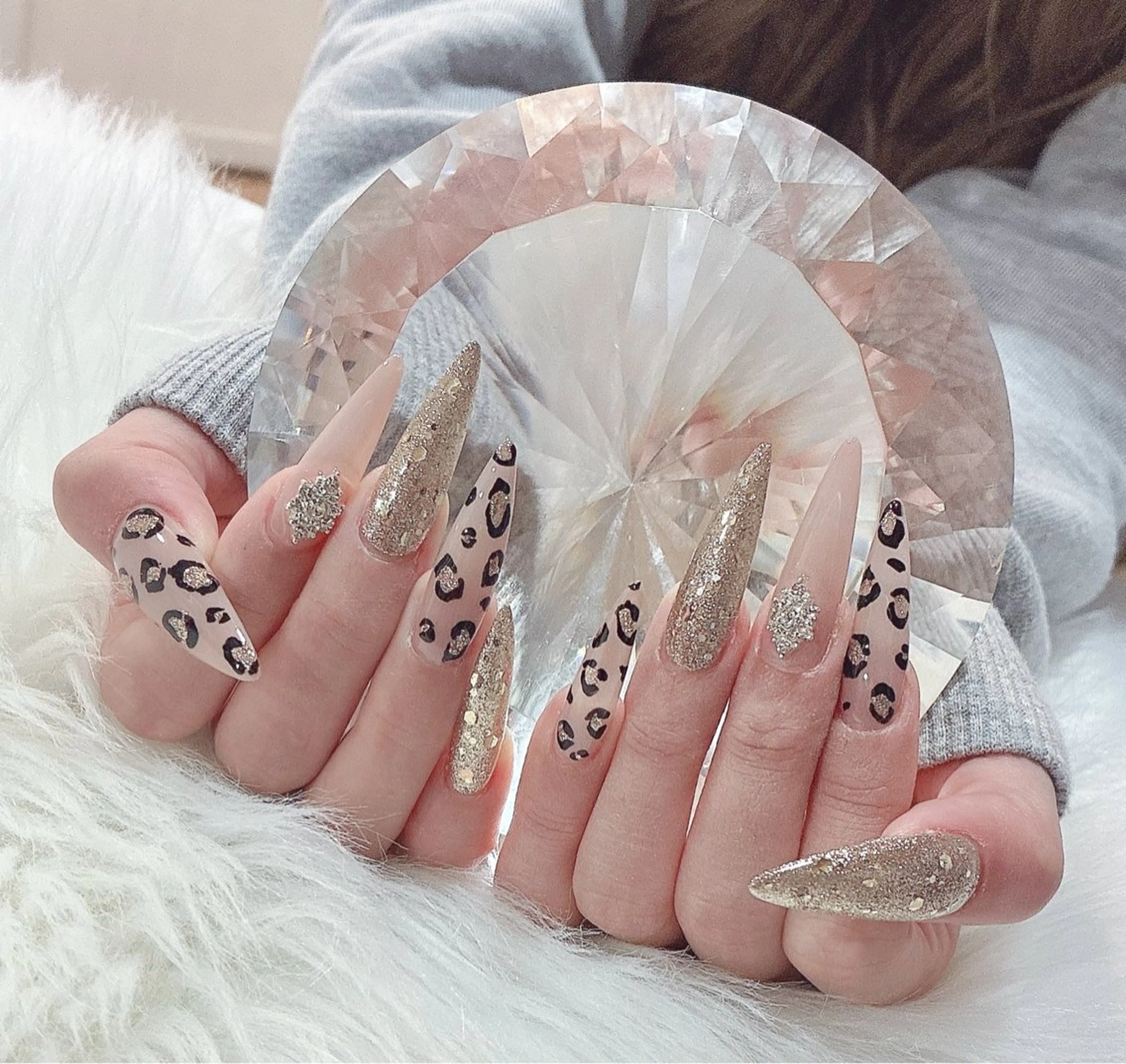 ネイル LoaChaton kaeのネイルデザイン