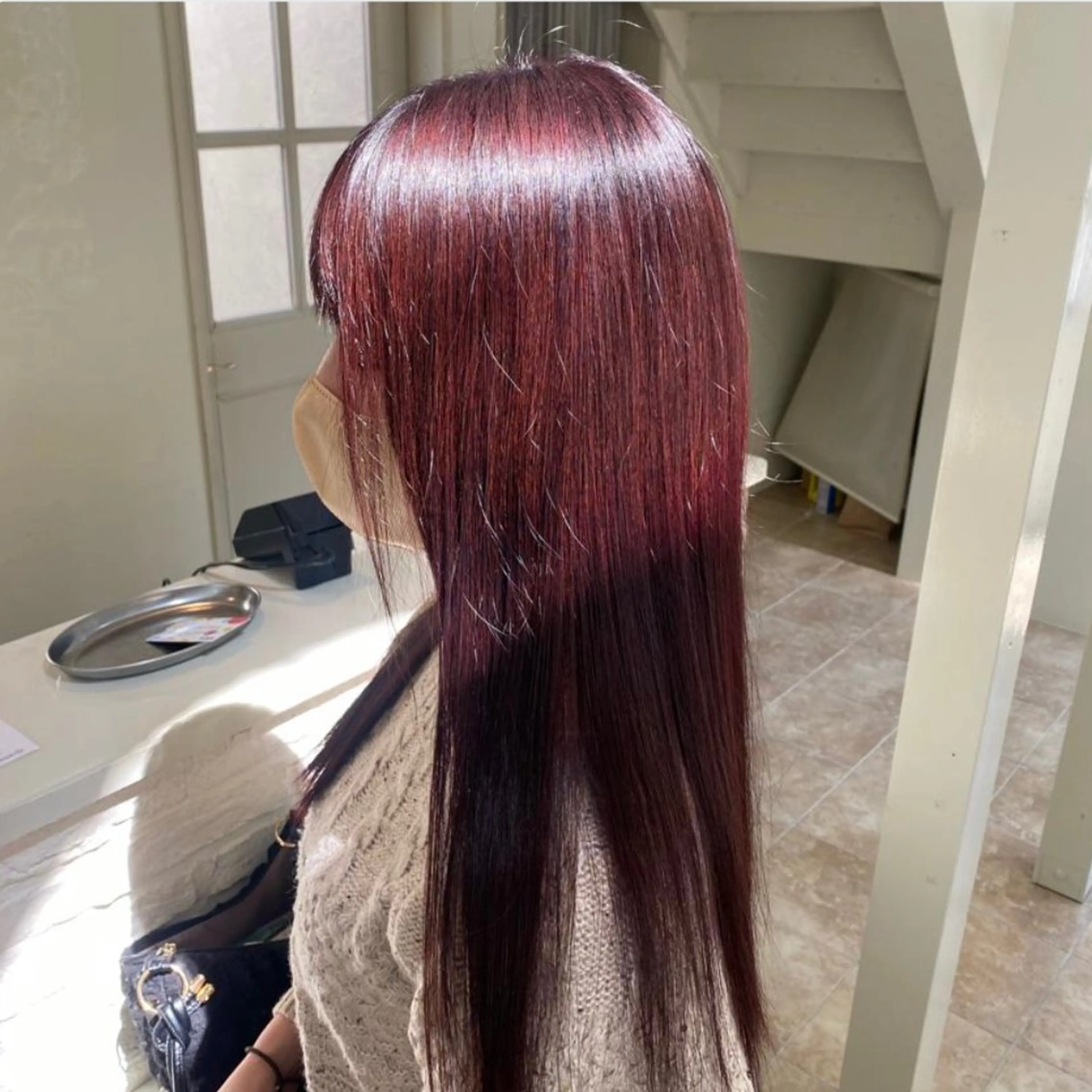 カラー nui 原田美紅のヘアスタイル