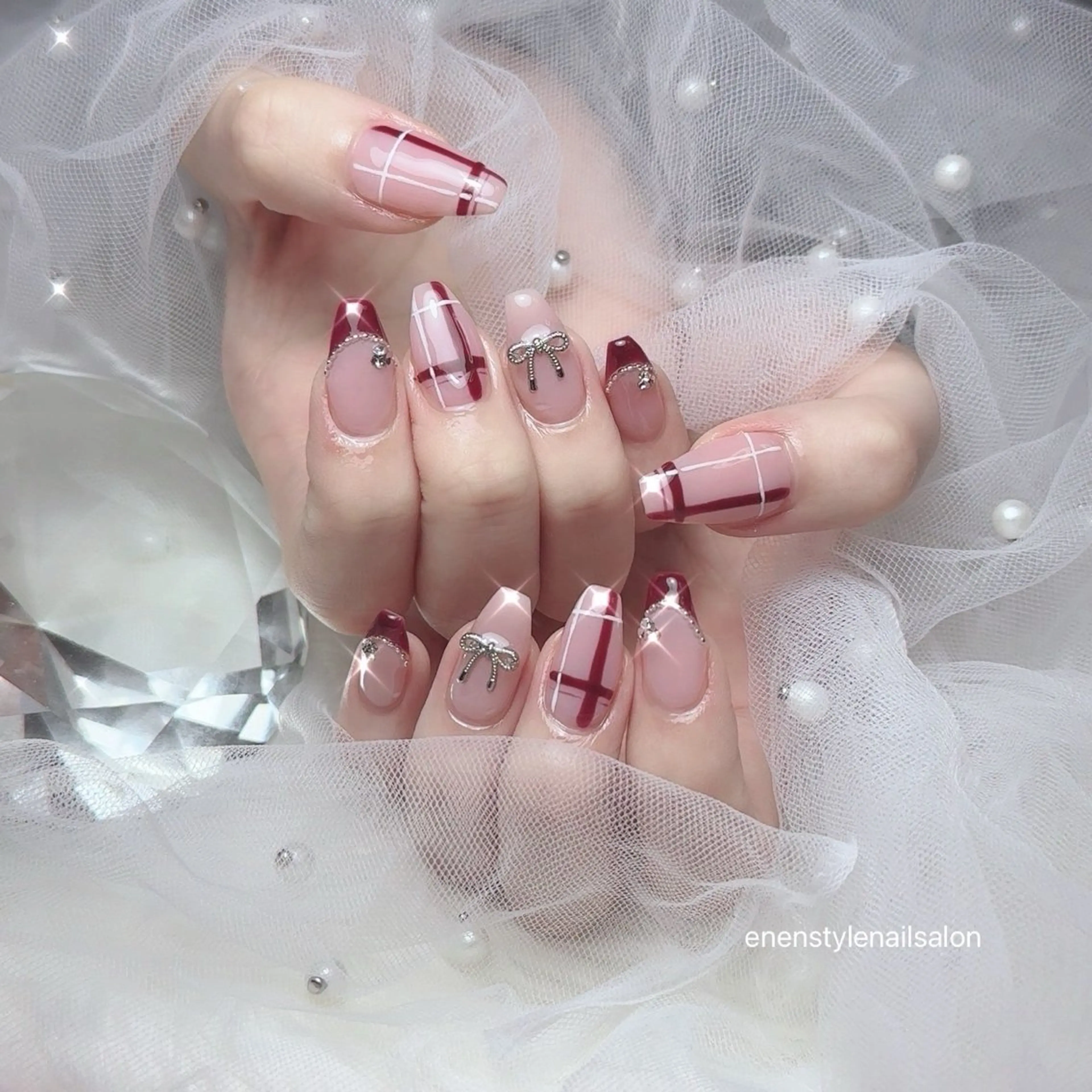 ネイル ハンドネイル 👑enen style👑のネイルデザイン