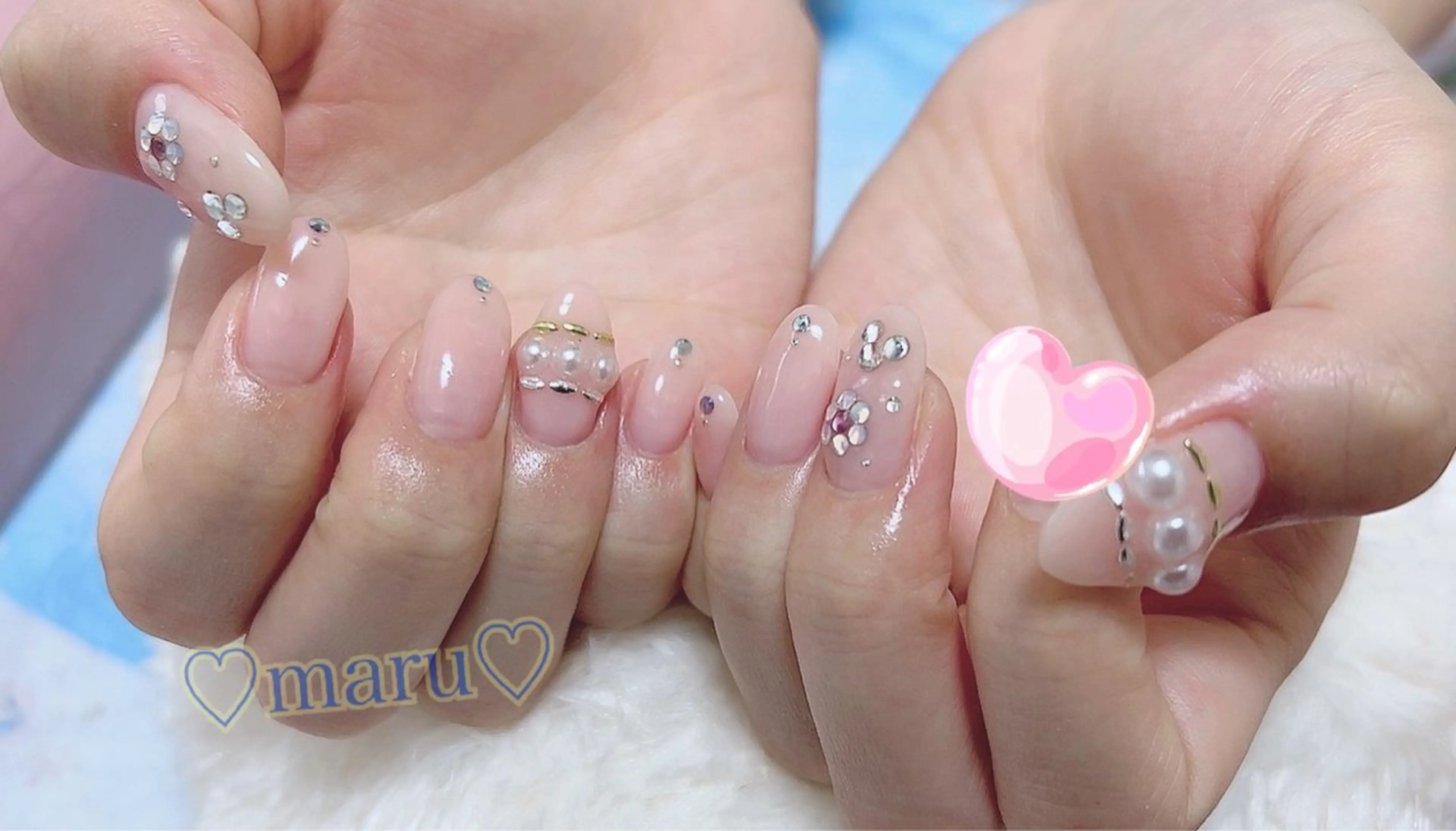 ネイル ハンドネイル フットネイル まるみ♡8/25- 31お休み🙇‍♀️のネイルデザイン