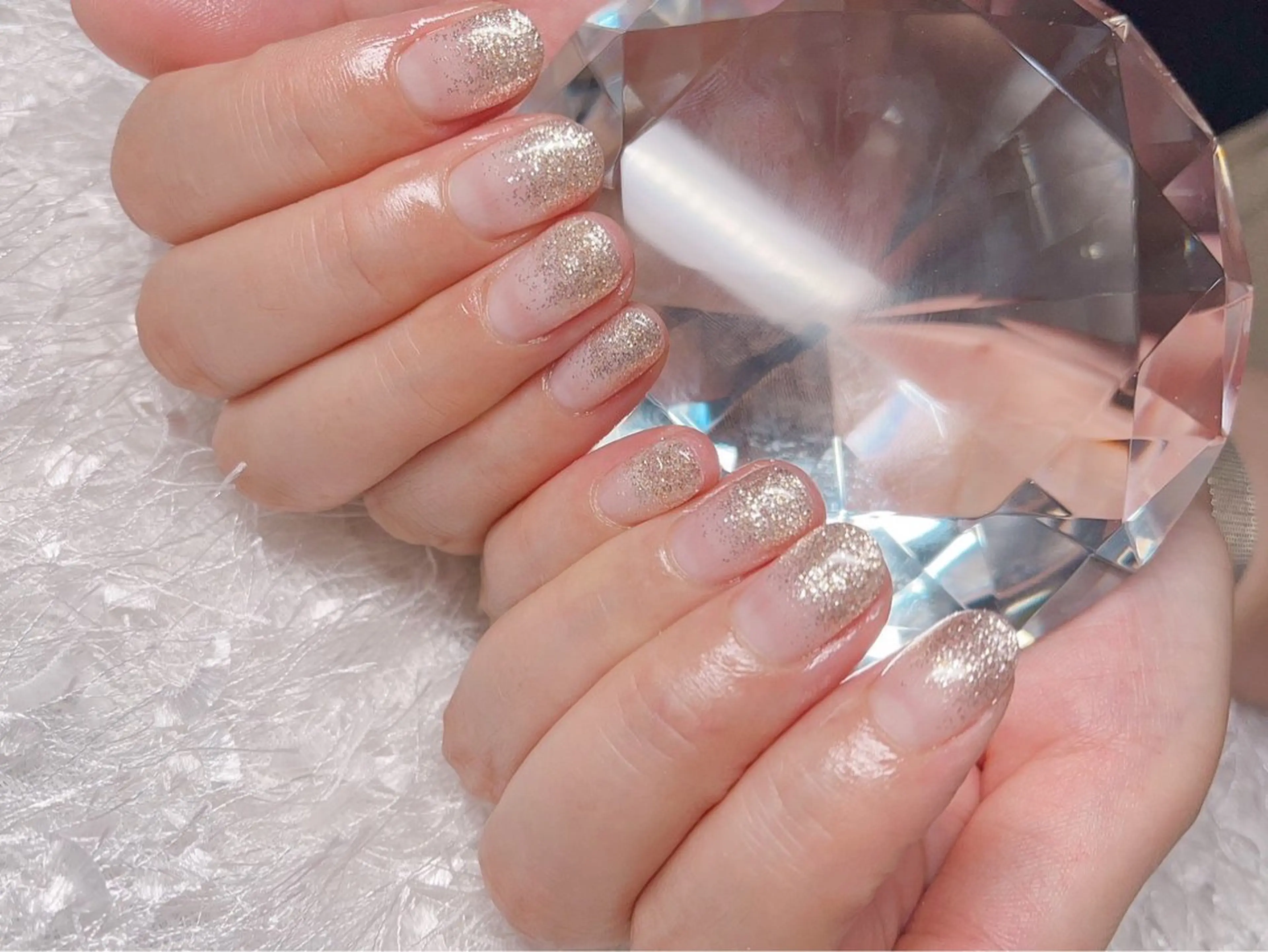 ネイル マツエク・マツパ アイブロウ 眉カラー 韓国風マツエク パリジェンヌラッシュリフト まつげパーマ ワンホンマツエク ハンドネイル Nail&eye Belire 新宿のネイルデザイン