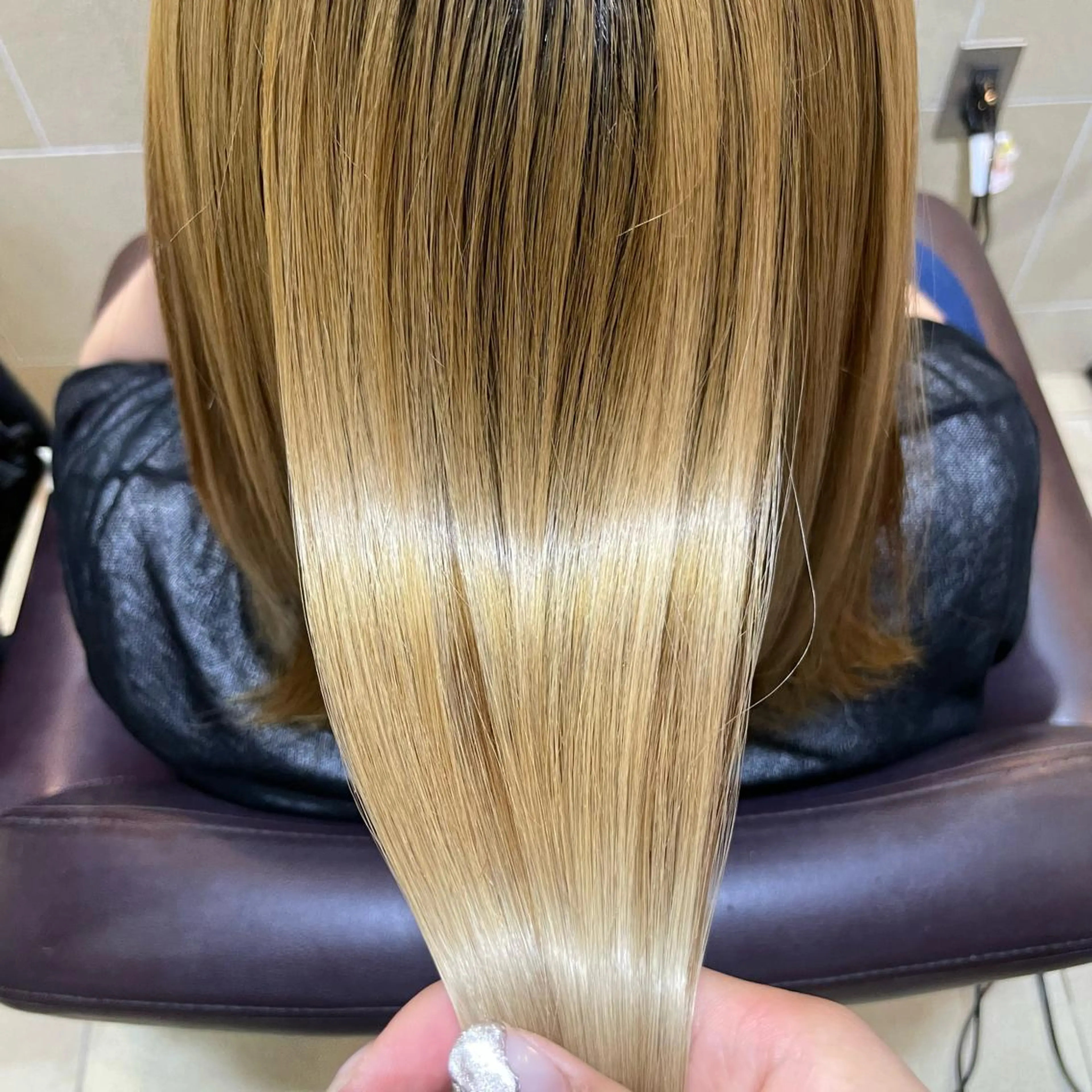 ミディアム カラー カット ヘアカラー トリートメント 艶髪/巻ける縮毛矯正 /髪質改善naoのヘアスタイル