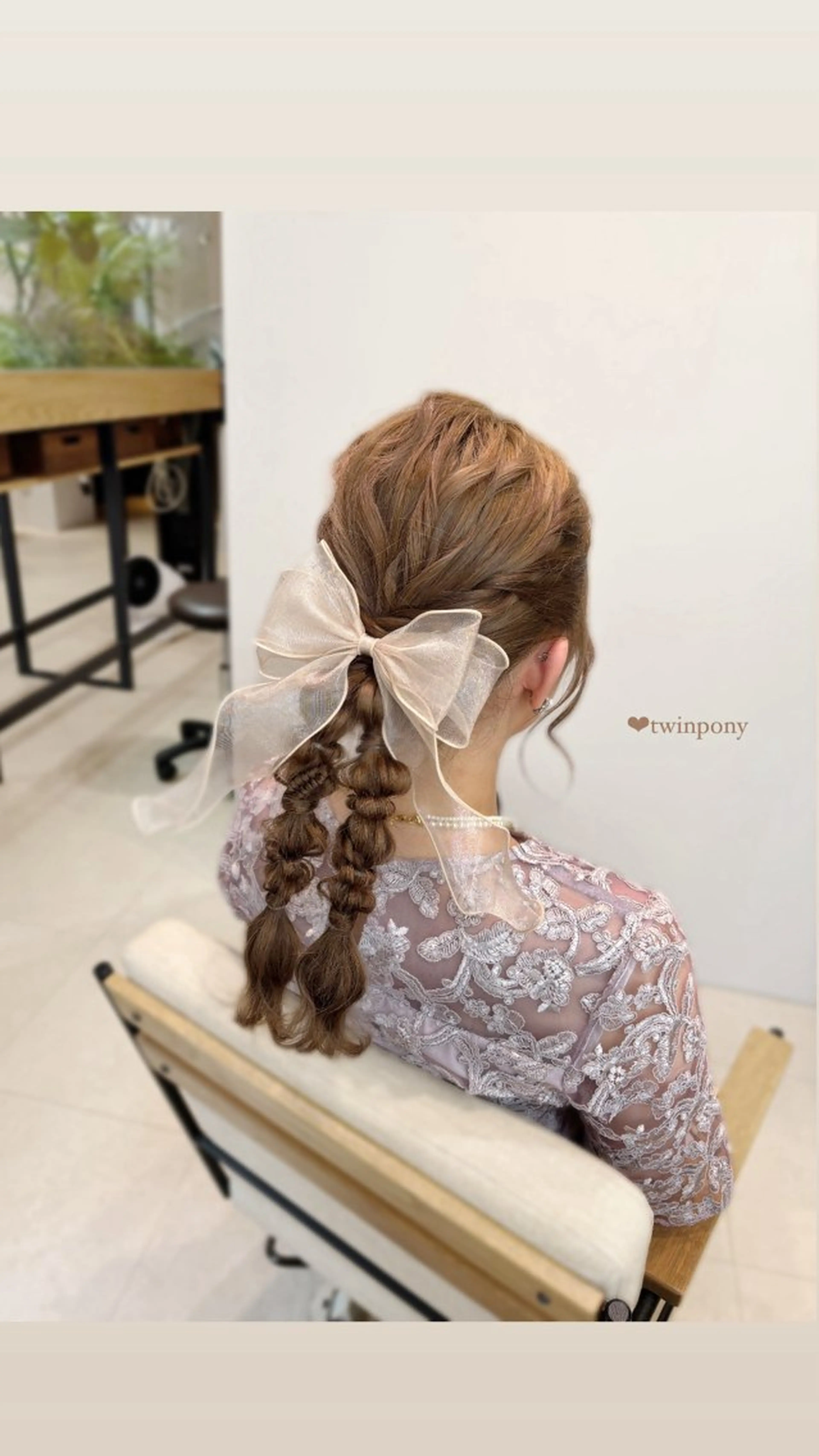 ロング ヘアアレンジ AMELY静岡呉服町店所属・末吉 帆華 AMELY呉服町店のマツエク・マツパデザイン