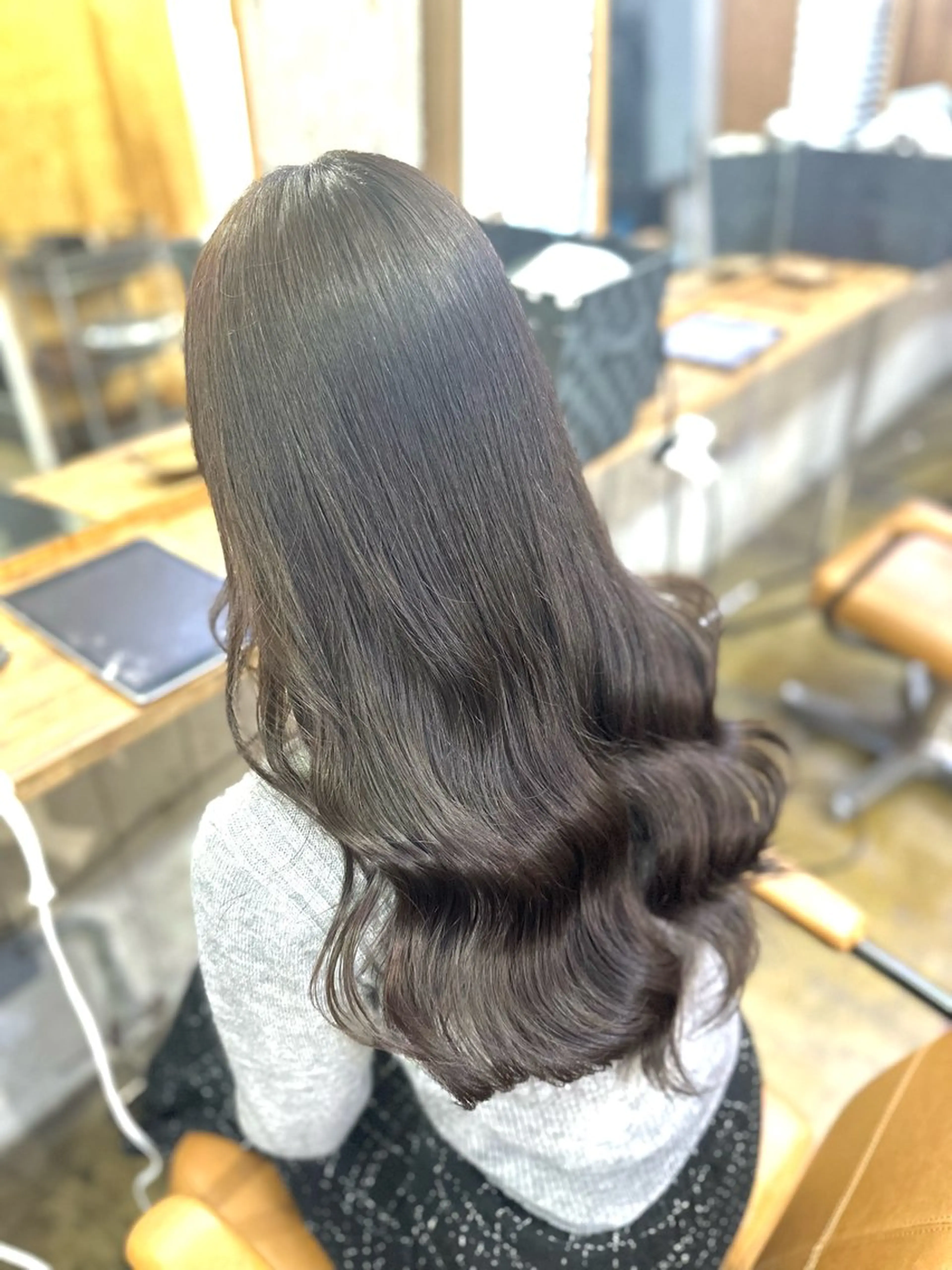ロング カラー ヘアカラー トリートメント ︎︎カイ ミズキ 🐰𝜗𝜚のヘアスタイル