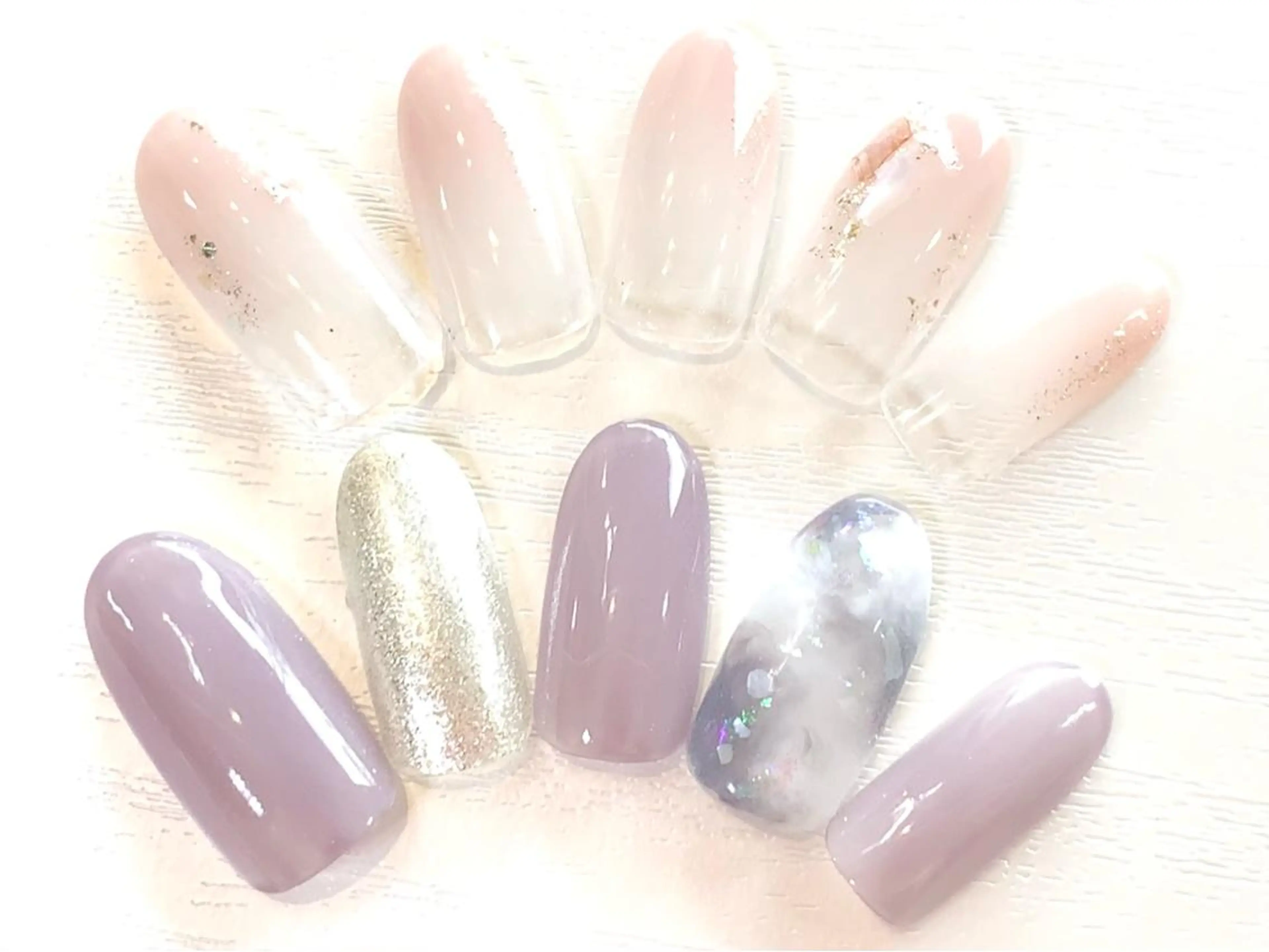 ネイル @.Freestyle 【フリースタイル】所属・根本 奈美のネイルデザイン